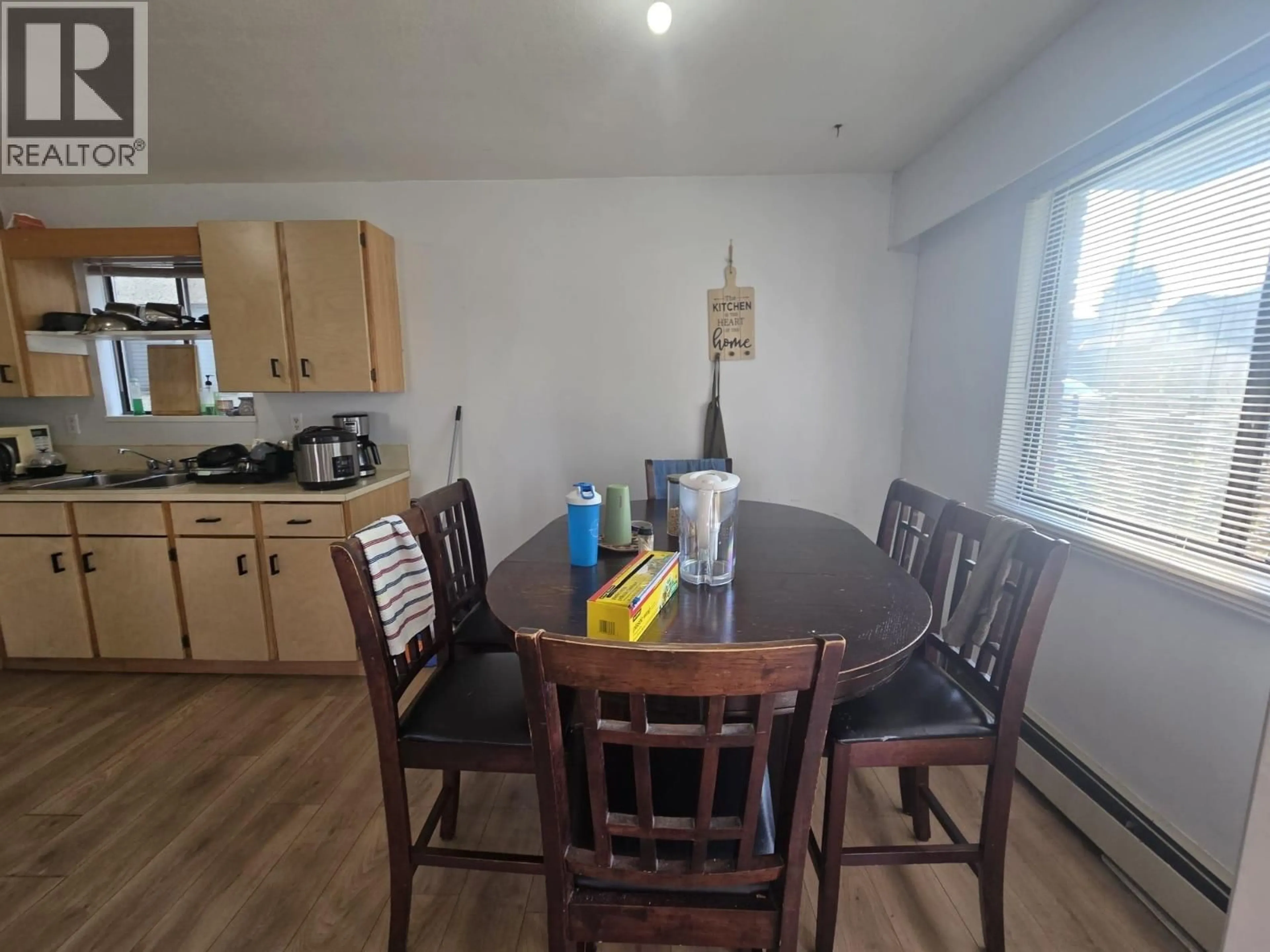 Unknown for 7405 4TH STREET, Burnaby British Columbia V3N4T4