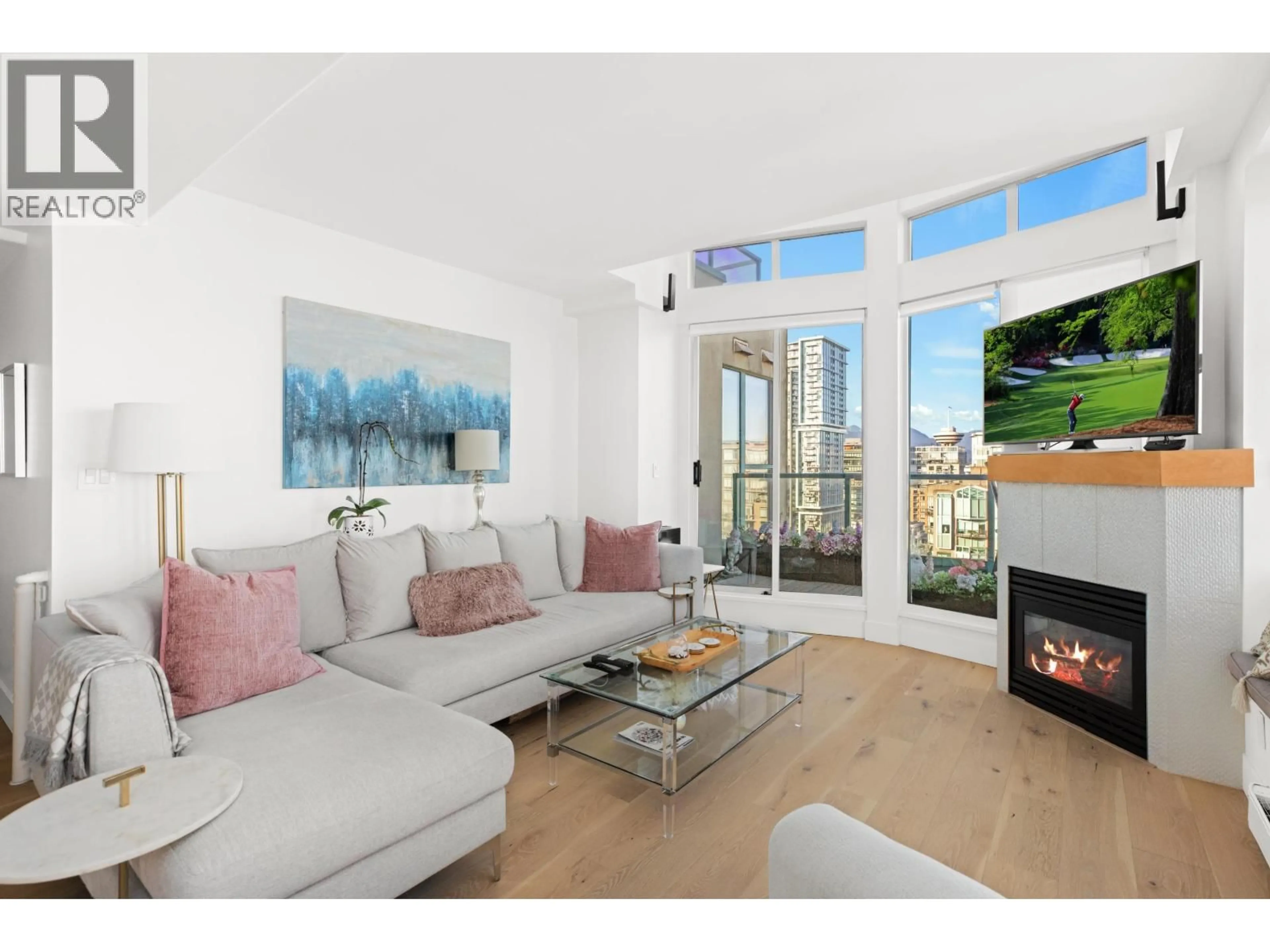Living room with furniture, wood/laminate floor for 3602 - 939 HOMER STREET, Vancouver British Columbia V6B2W6