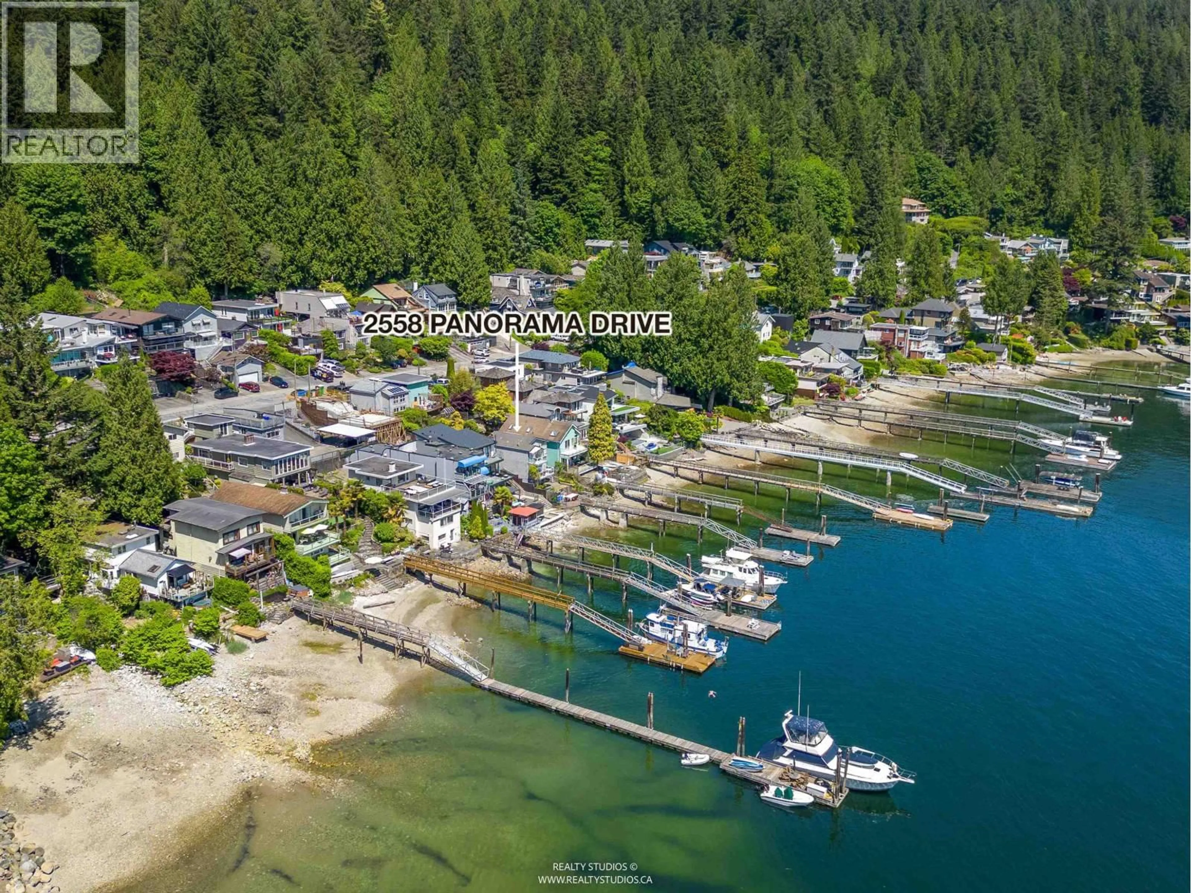 A pic from outside/outdoor area/front of a property/back of a property/a pic from drone, water/lake/river/ocean view for 2558 PANORAMA DRIVE, North Vancouver British Columbia V7G1V5