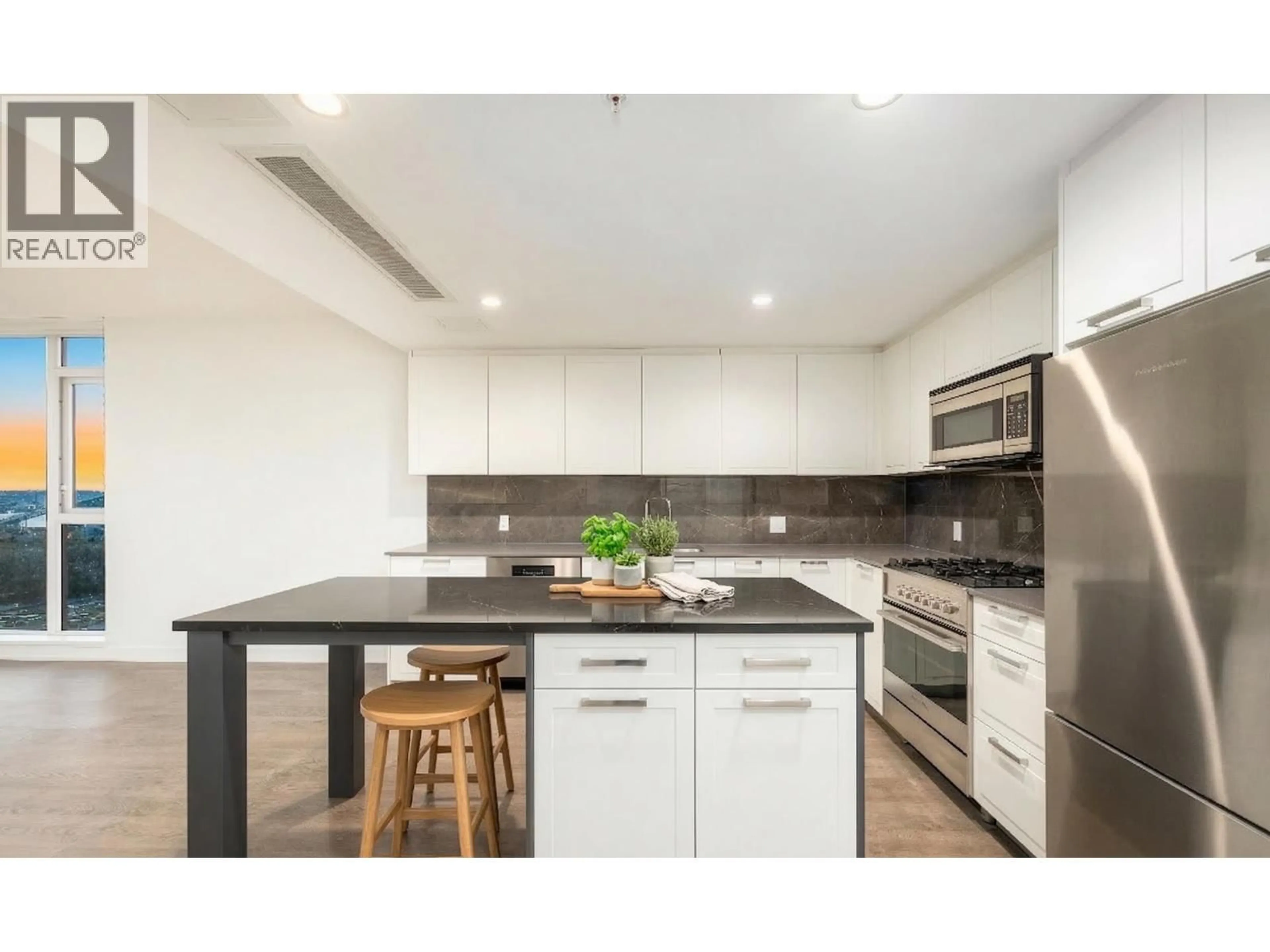 Unknown for 1705 - 1401 HUNTER STREET, North Vancouver British Columbia V7J0E2
