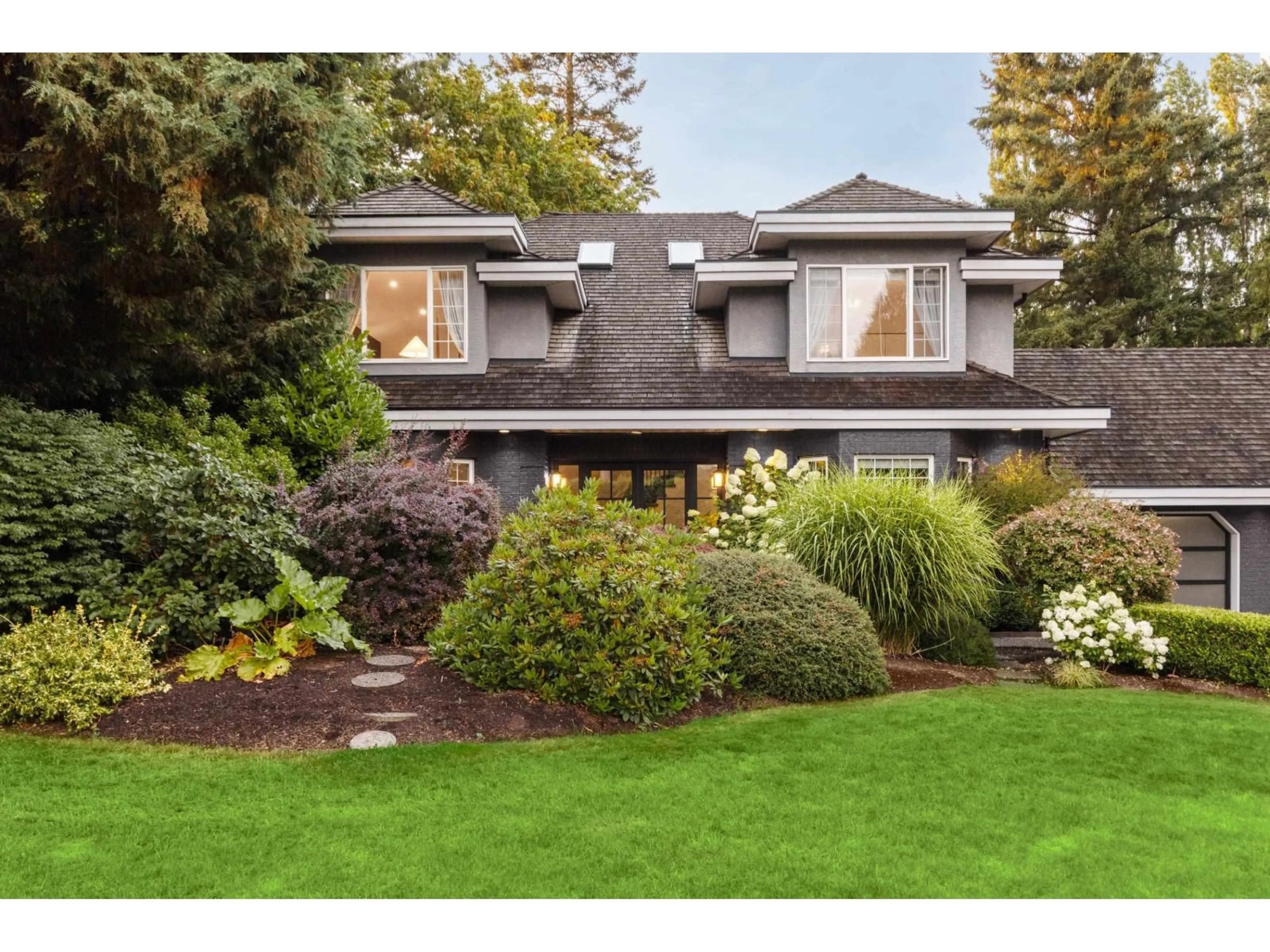 Home with vinyl exterior material, street for 13877 32 AVENUE, Surrey British Columbia V4P2B6