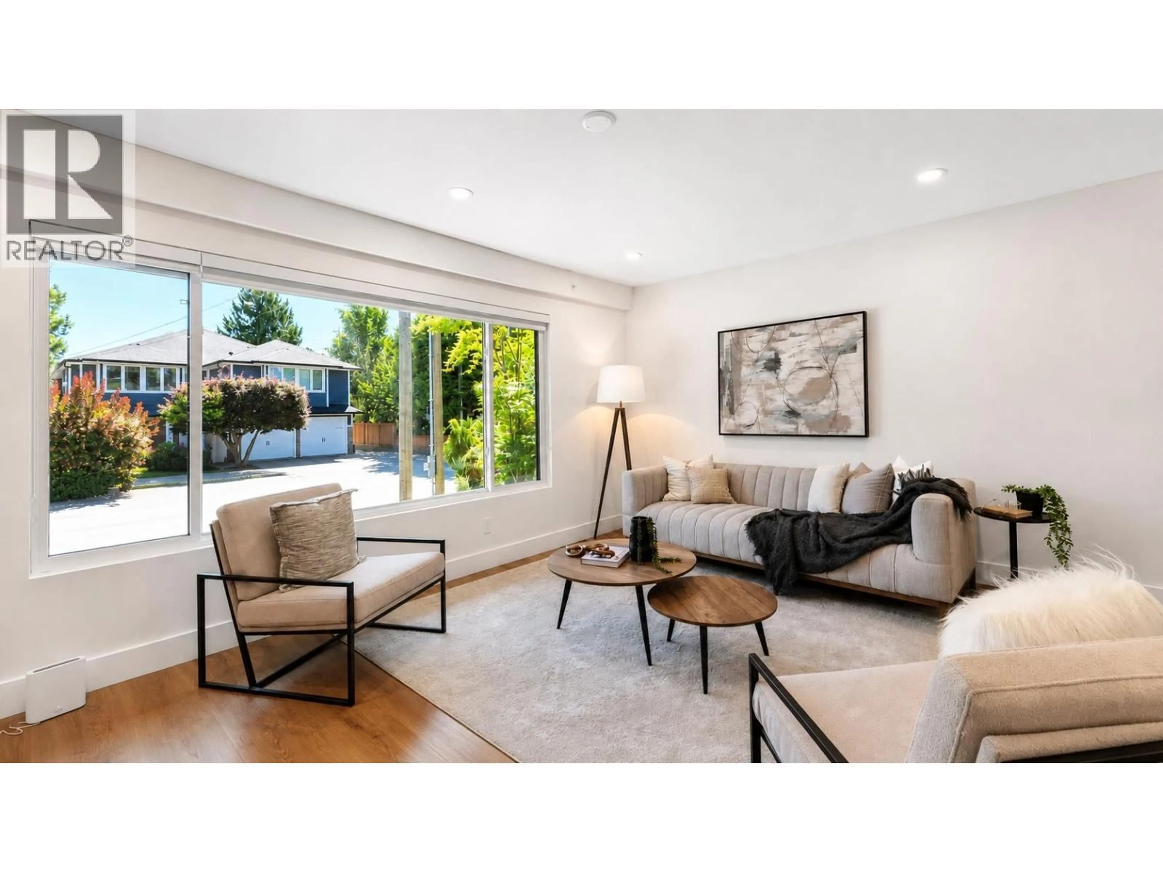 Living room with furniture, unknown for 12475 208 STREET, Maple Ridge British Columbia V2X4X1