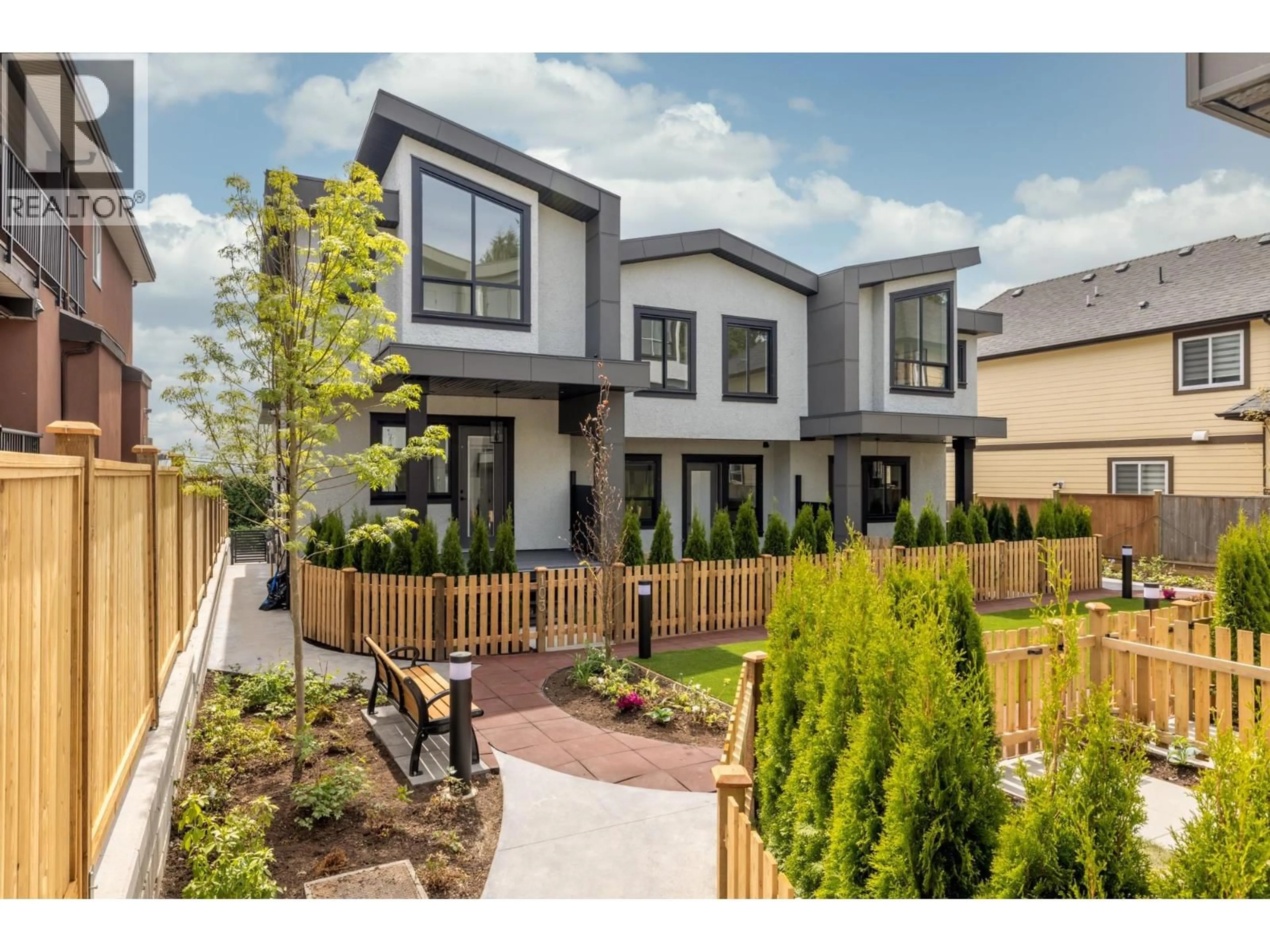 Unknown for 103 - 753 EDGAR AVENUE, Coquitlam British Columbia V3K2J3