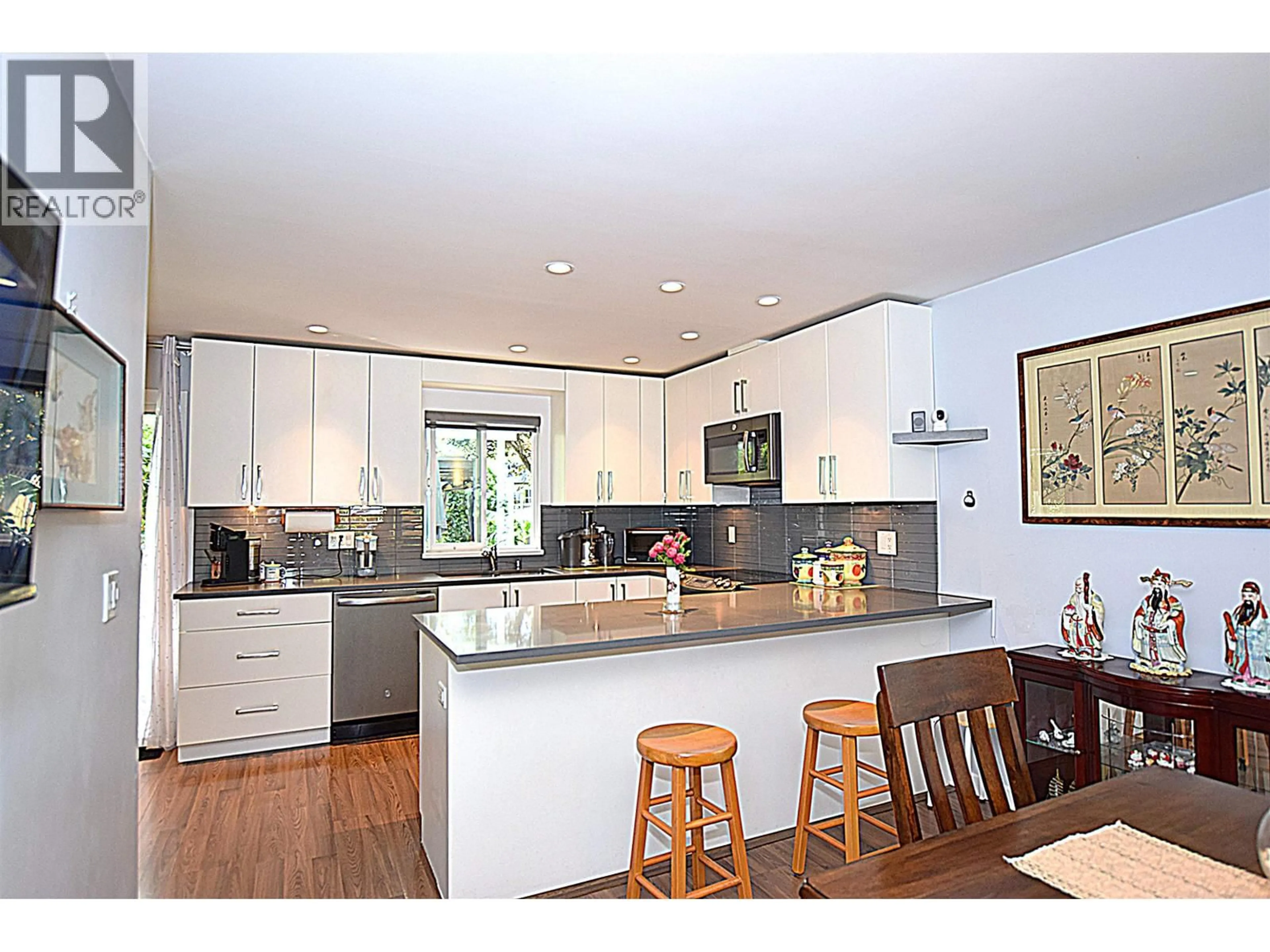 Open concept kitchen, unknown for 2904 TATLA PLACE, Coquitlam British Columbia V3C4W8