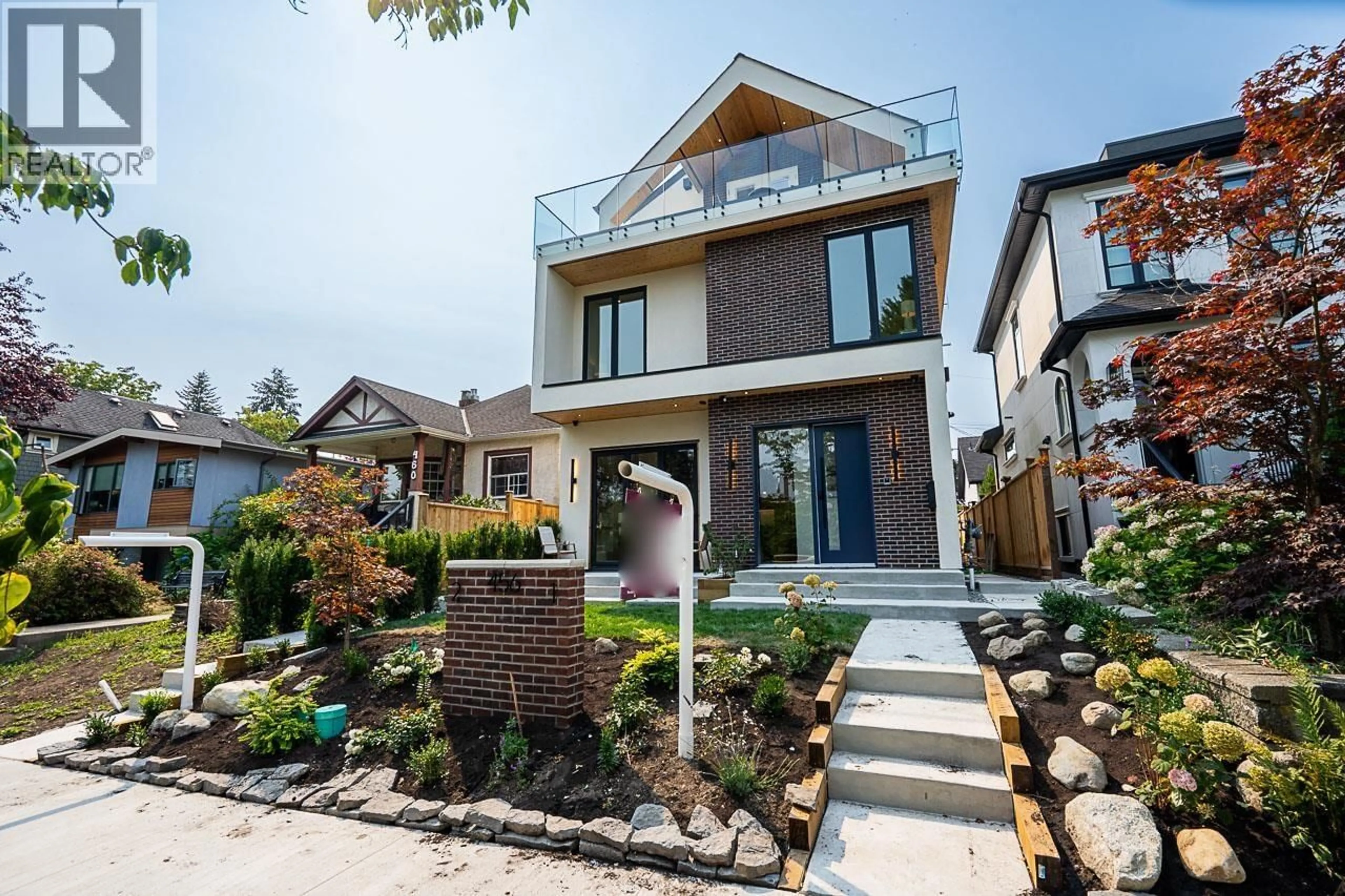 Home with brick exterior material, street for 1 - 456 38TH AVENUE, Vancouver British Columbia V5W1H7