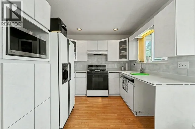 3630 CAMBRIDGE STREET, Vancouver 5