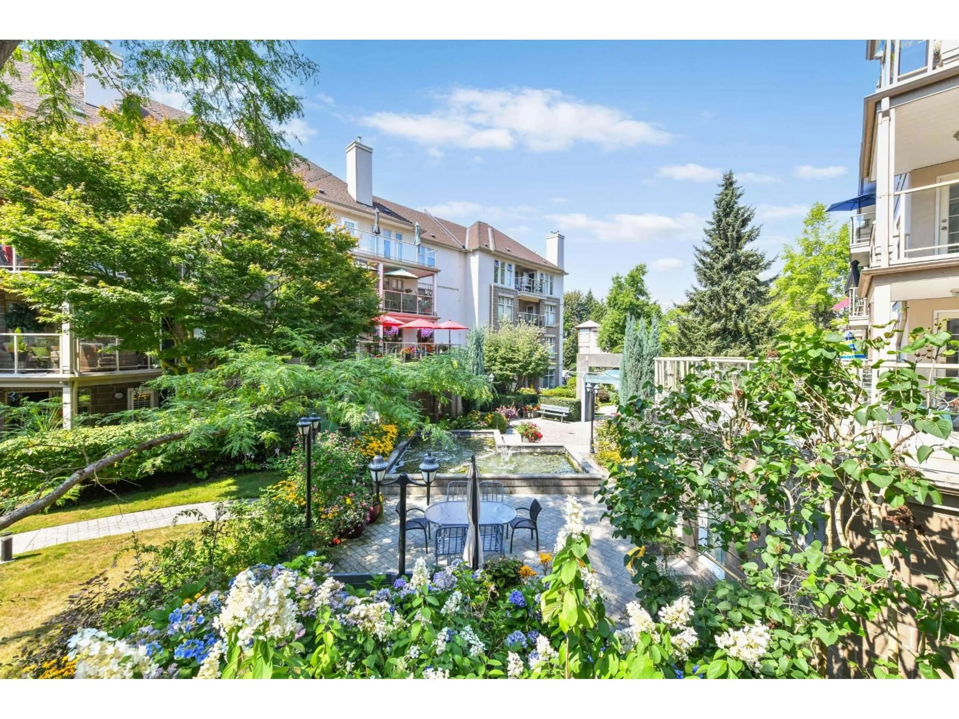Patio, unknown for 214 - 15350 19A AVENUE, Surrey British Columbia V4A9W1