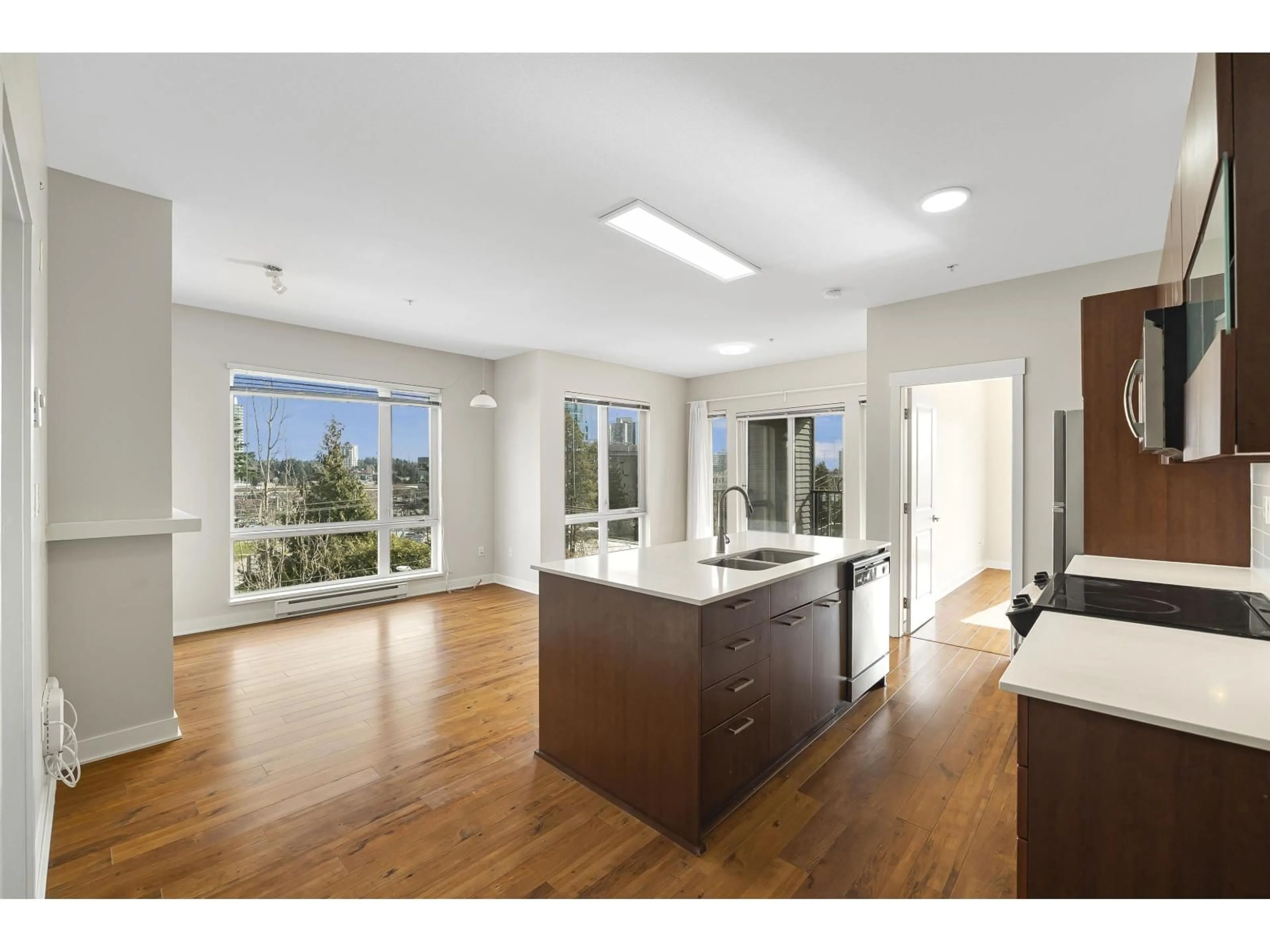 Open concept kitchen, unknown for 404 - 13339 102A AVENUE, Surrey British Columbia V3T0C5
