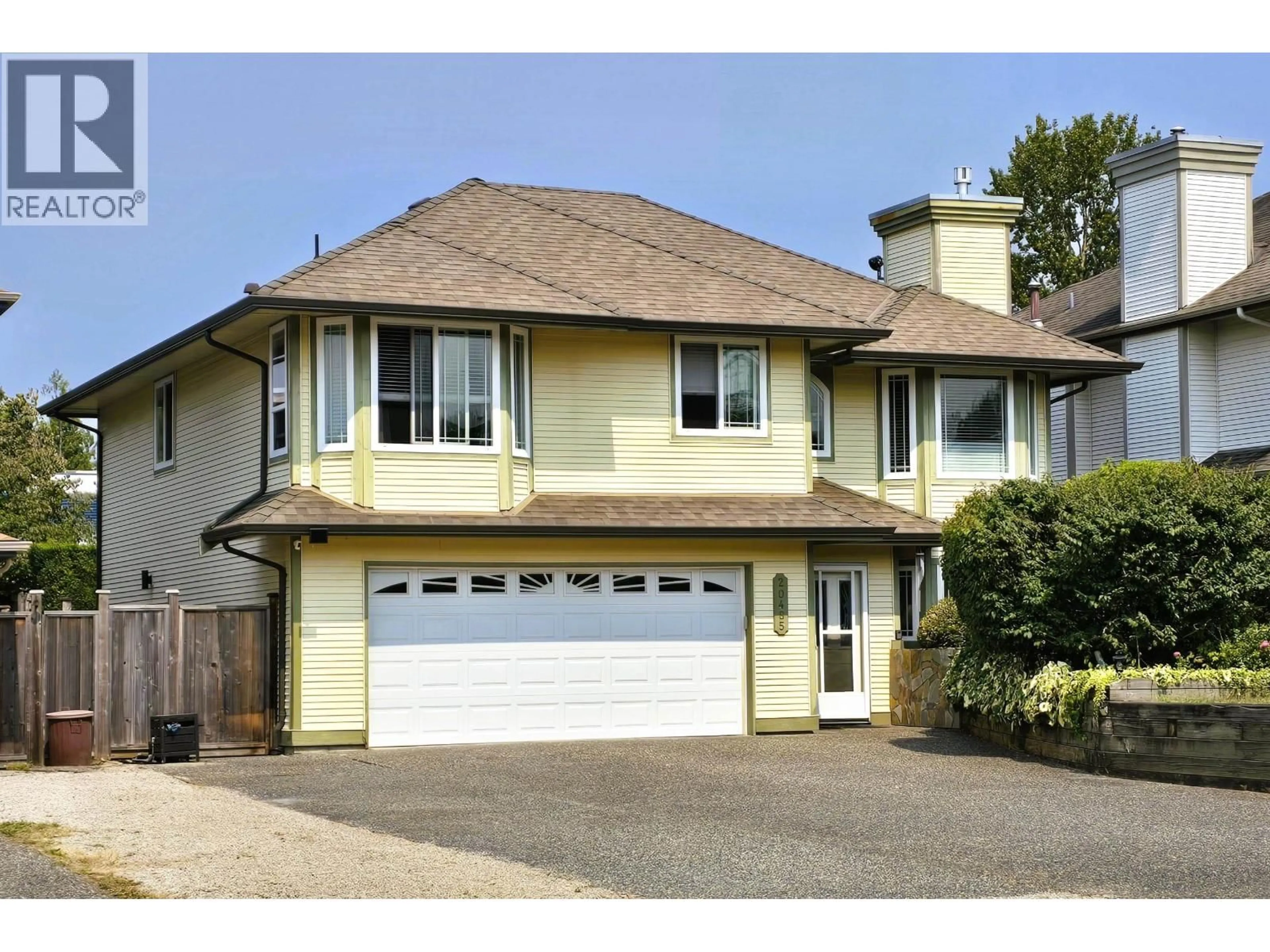 Home with vinyl exterior material, street for 20485 120B AVENUE, Maple Ridge British Columbia V2X1A9