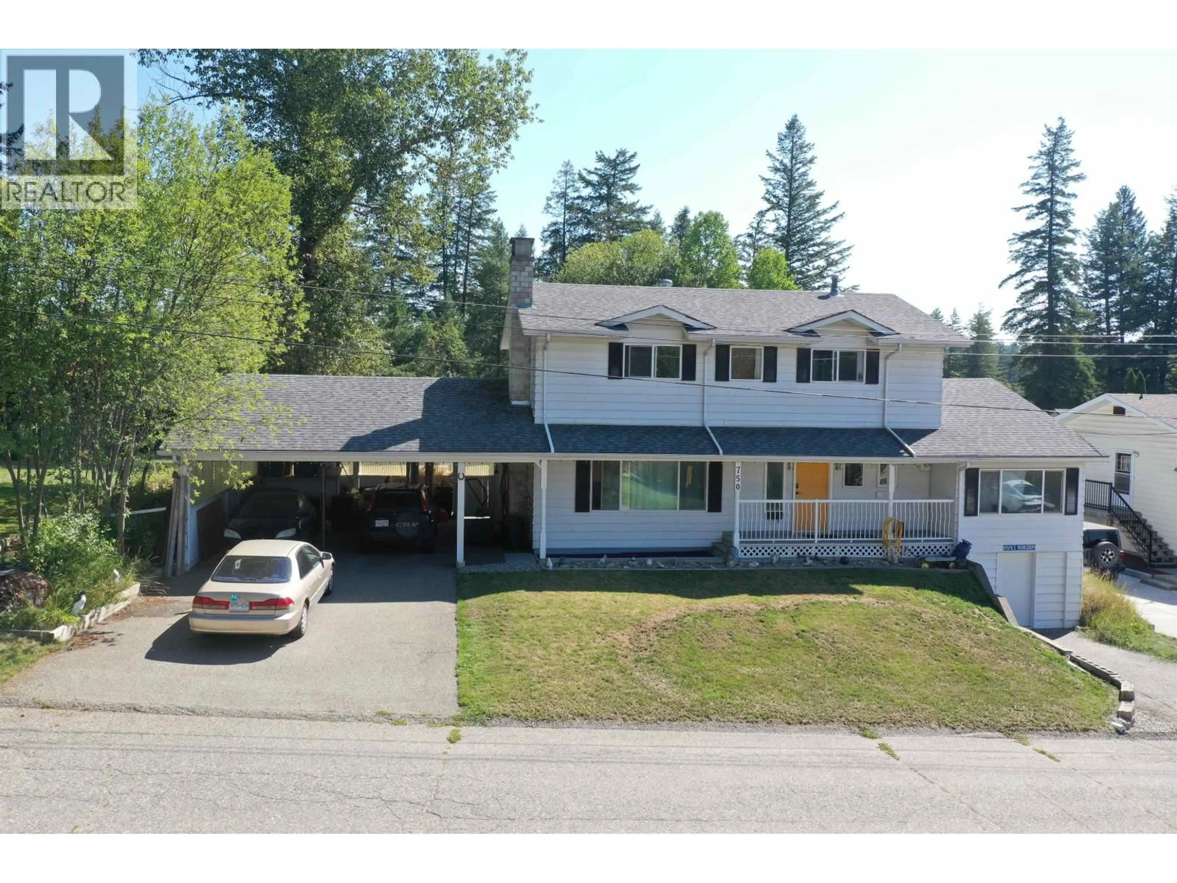 A pic from outside/outdoor area/front of a property/back of a property/a pic from drone, street for 750 CALLANAN STREET, Quesnel British Columbia V2J2V6