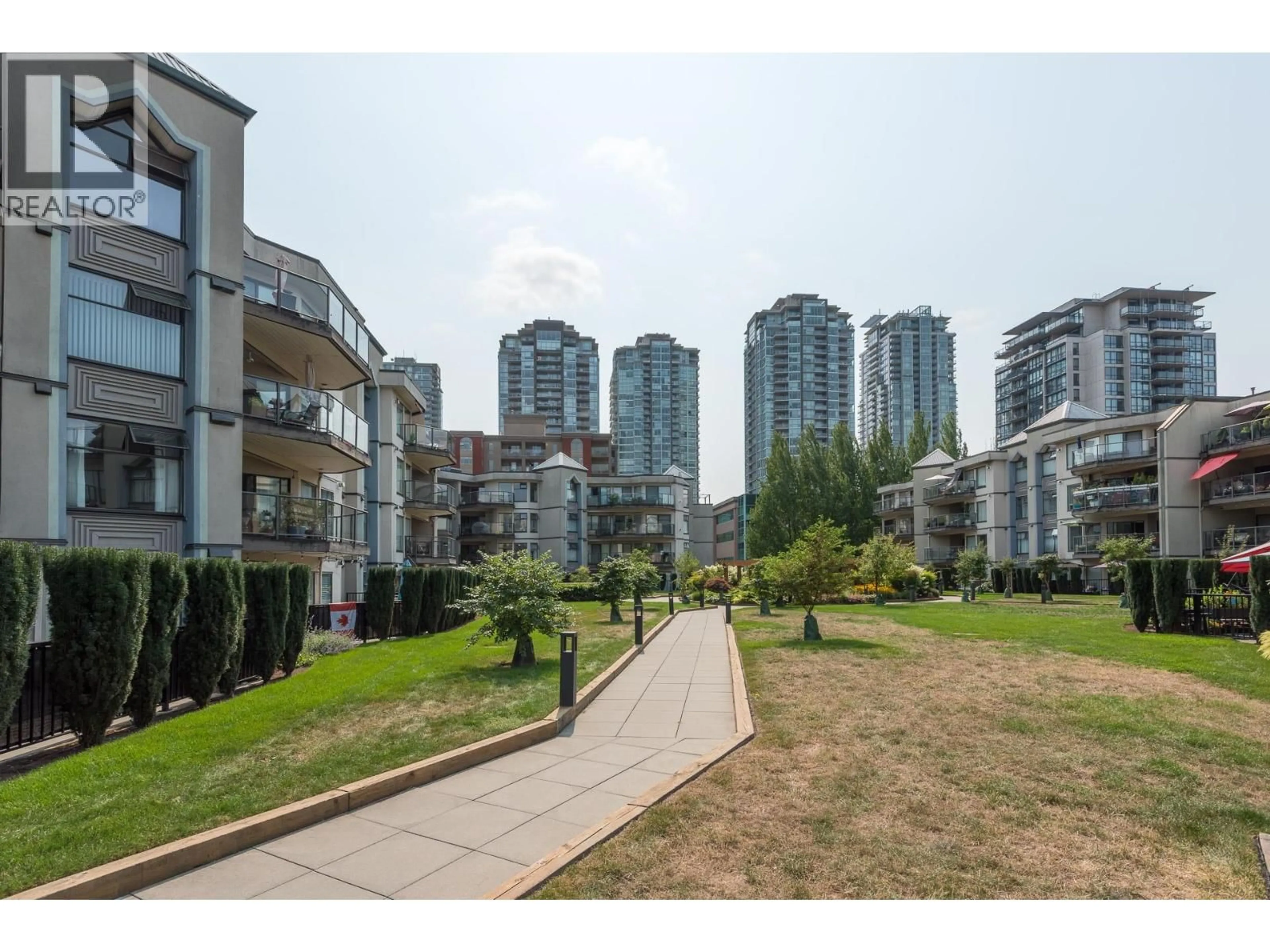 Patio, street for 212 - 2978 BURLINGTON DRIVE, Coquitlam British Columbia V3B7S6