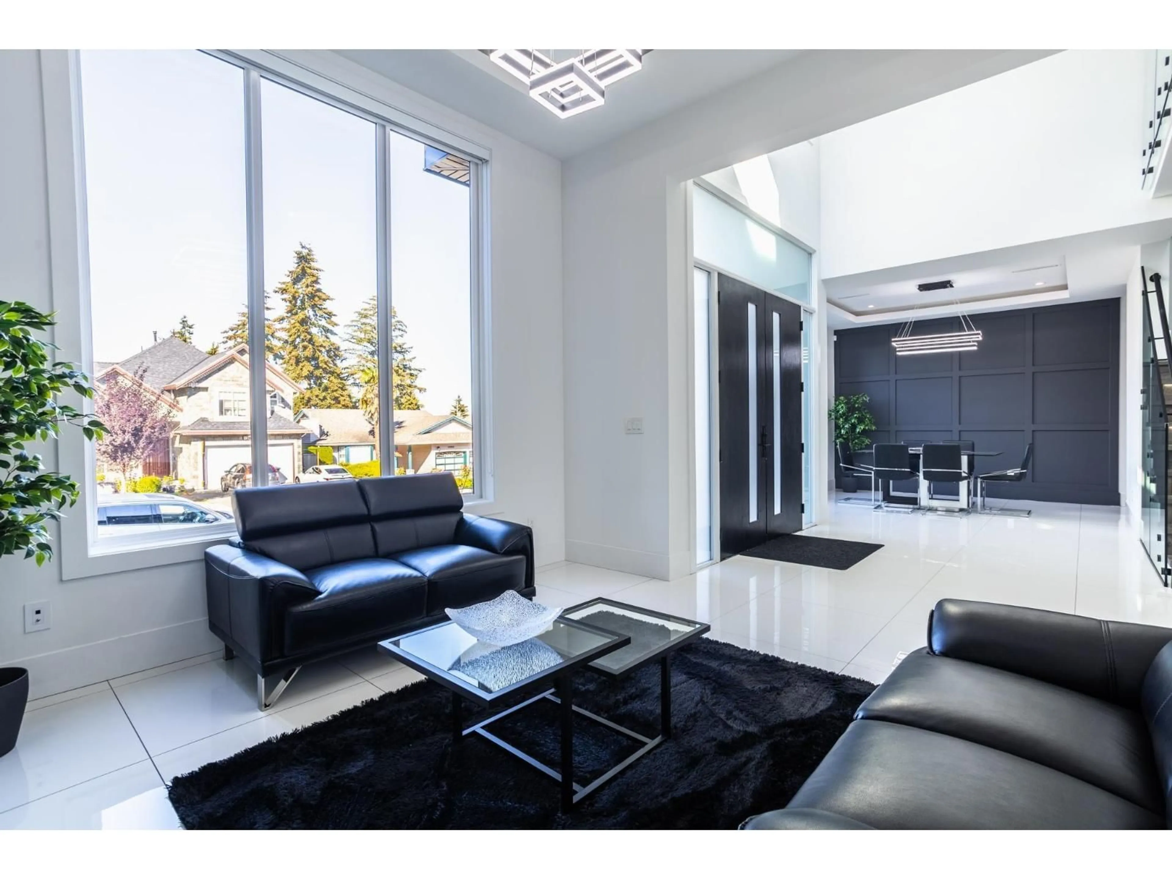 Living room with furniture, ceramic/tile floor for 12682 78 AVENUE, Surrey British Columbia V3W2X7
