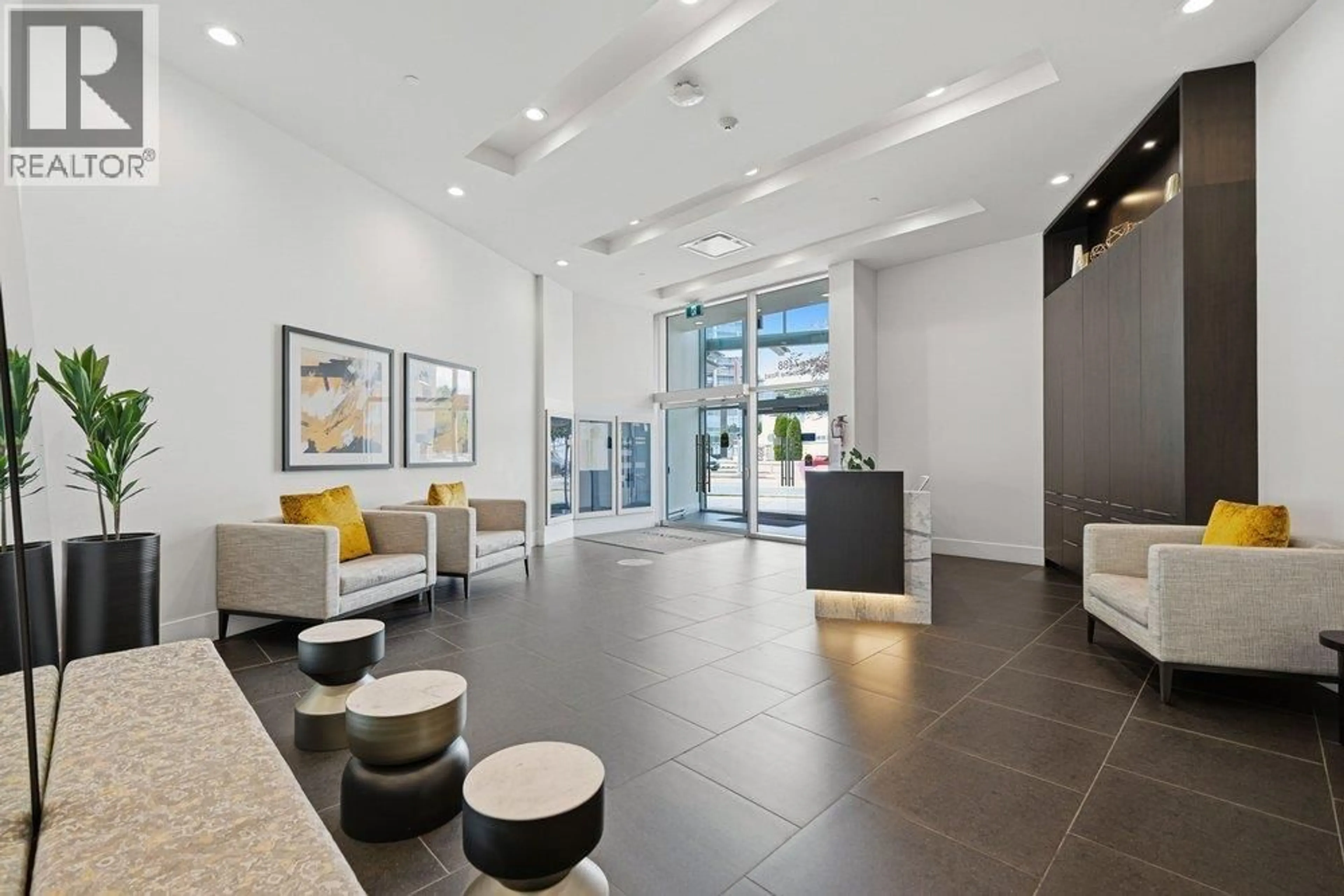 Lobby for 611 - 7488 LANSDOWNE ROAD, Richmond British Columbia V7C0B9