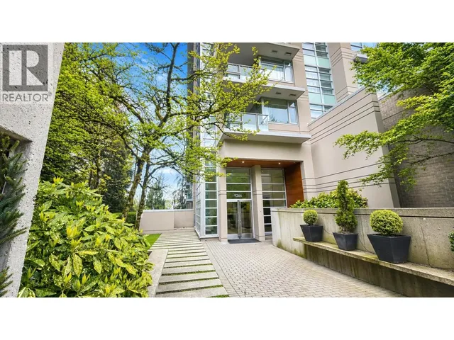 601 - 9266 UNIVERSITY CRESCENT, Burnaby 2