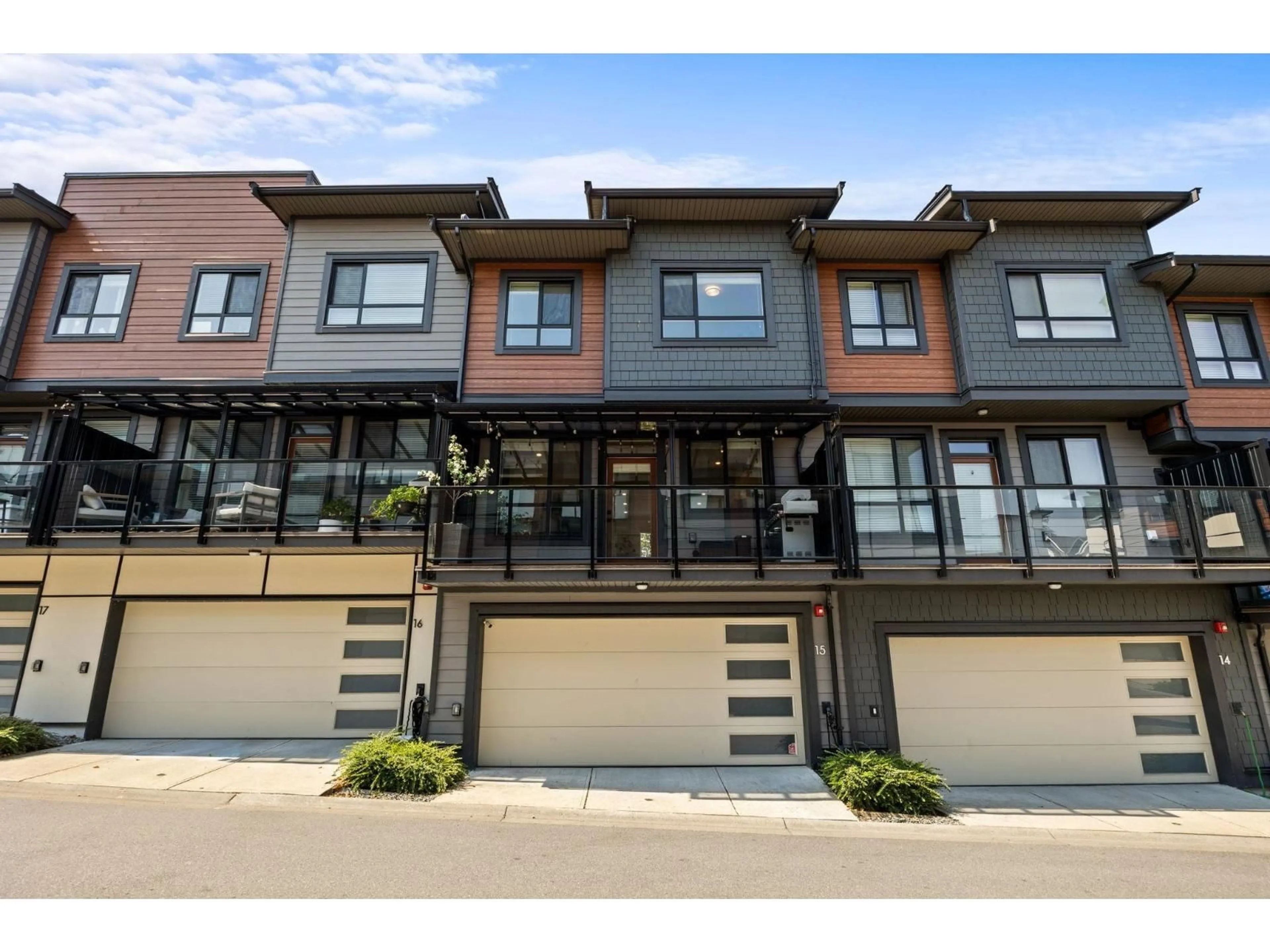 Unknown for 15 - 20150 81 AVENUE, Langley British Columbia V2Y3L8