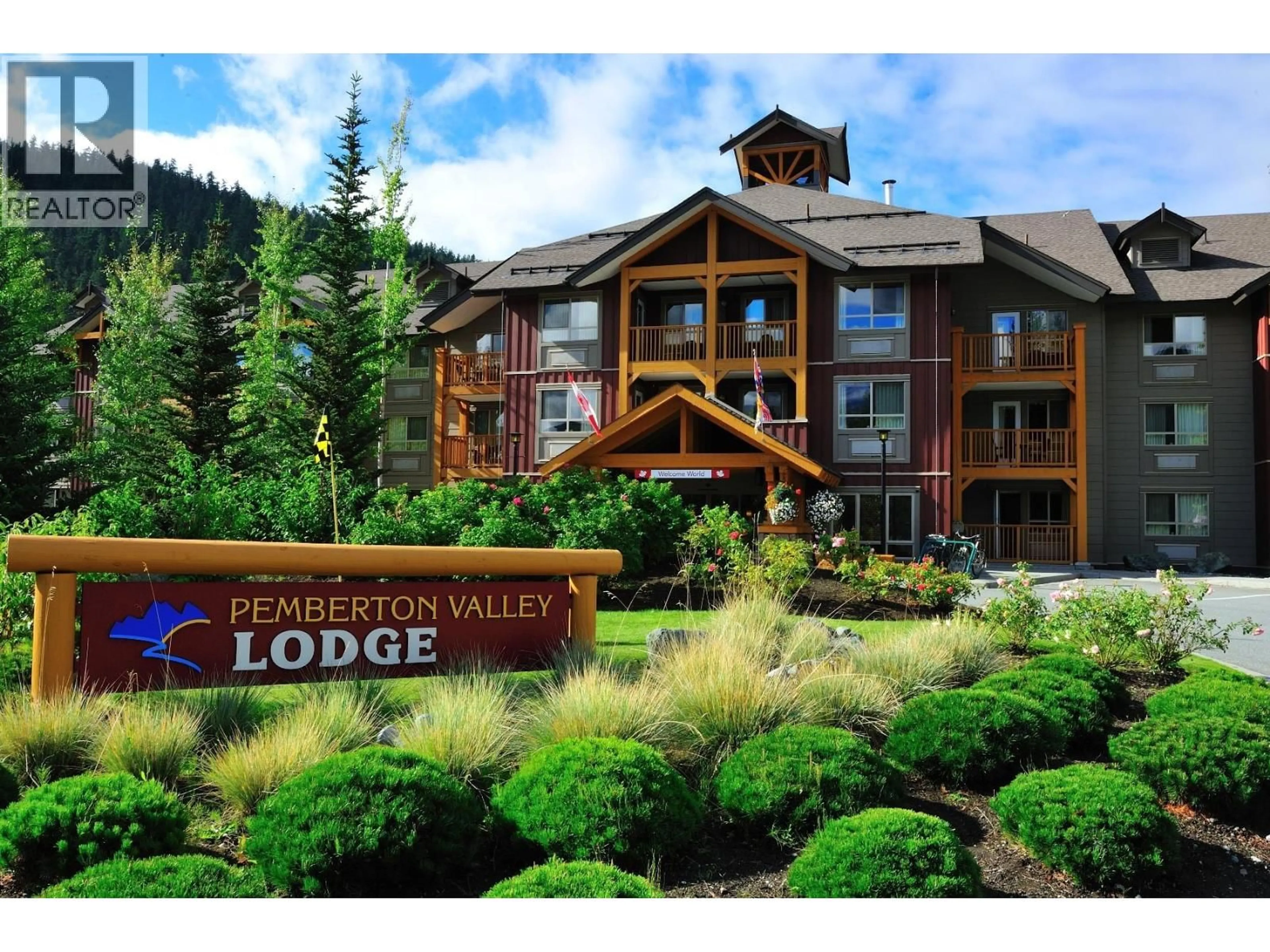 Lobby for 124 - 1490 HIGHWAY 99, Pemberton British Columbia V0N2L1