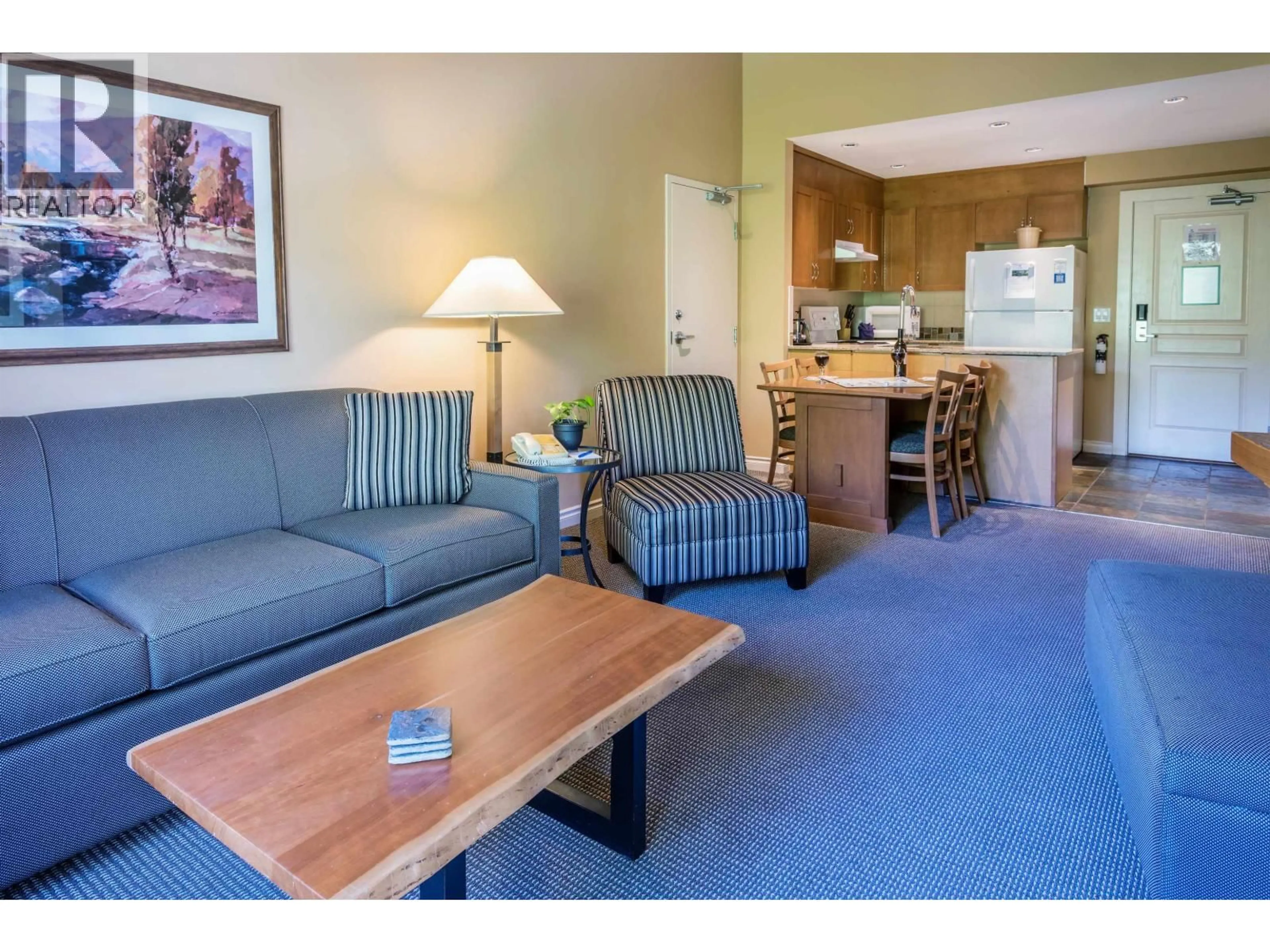 Living room with furniture, unknown for 124 - 1490 HIGHWAY 99, Pemberton British Columbia V0N2L1