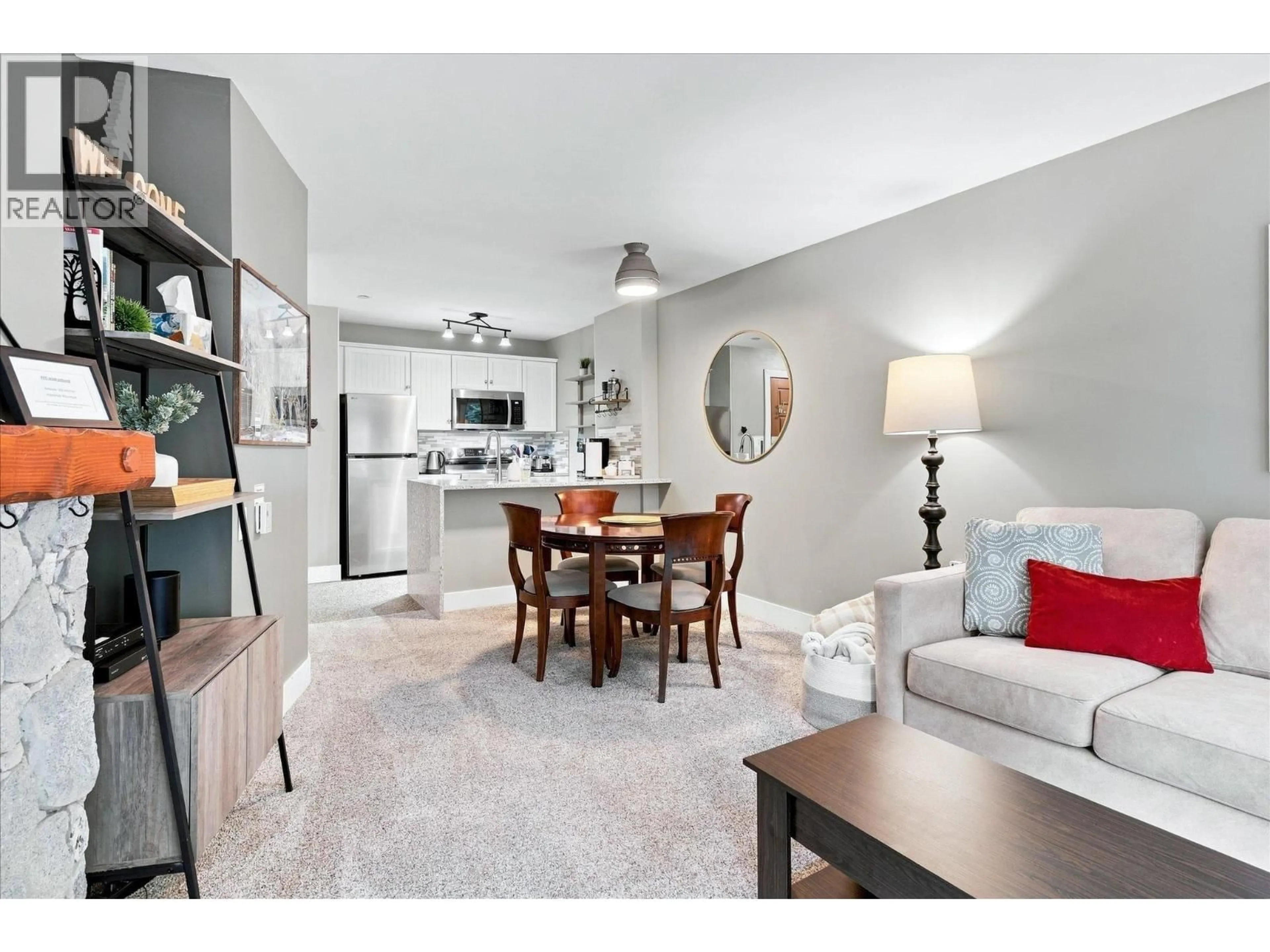 Living room with furniture, unknown for 345 - 4800 SPEARHEAD DRIVE, Whistler British Columbia V8E1G1