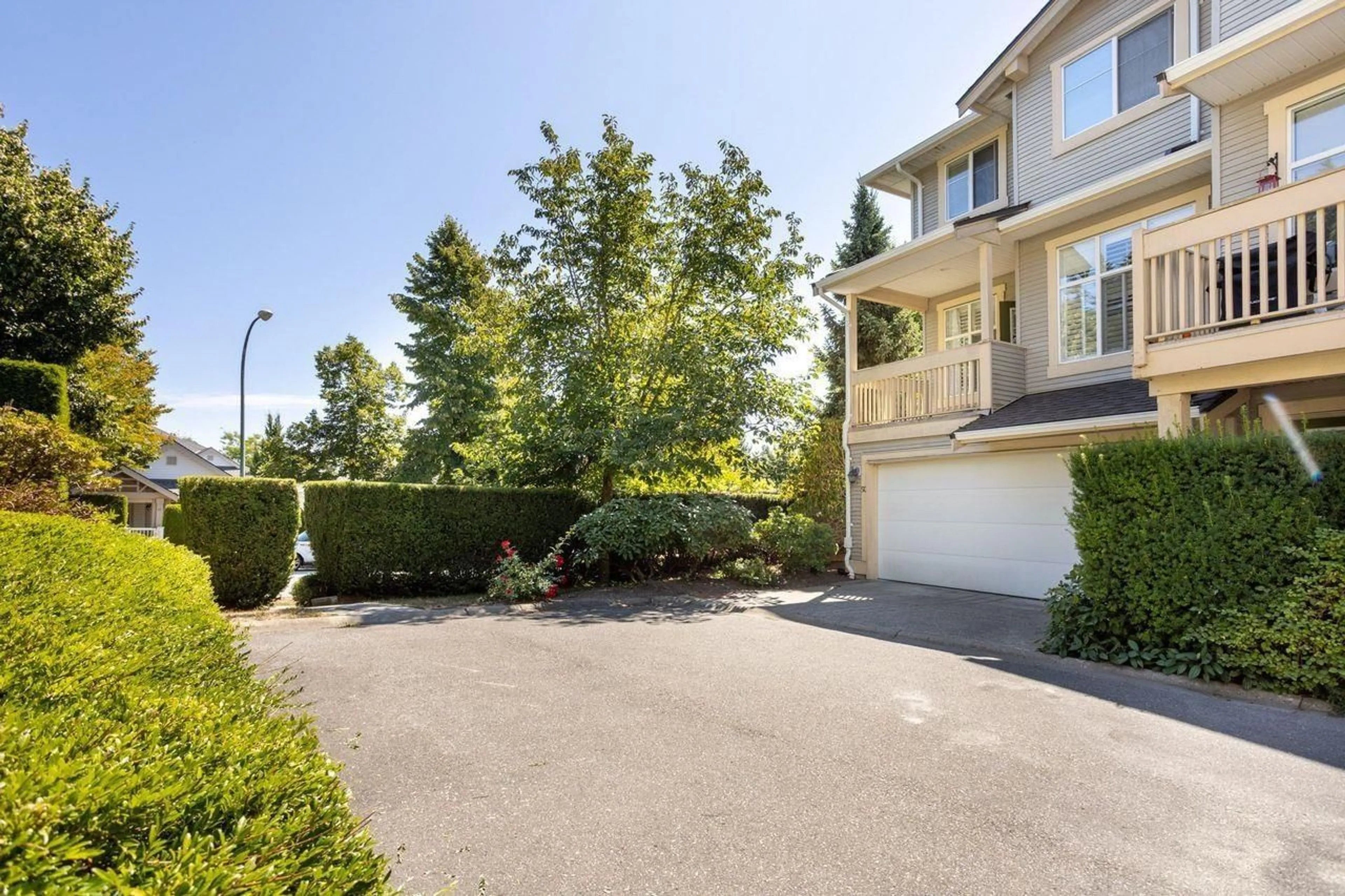 Patio, street for 50 - 14959 58 AVENUE, Surrey British Columbia V3S9Y9