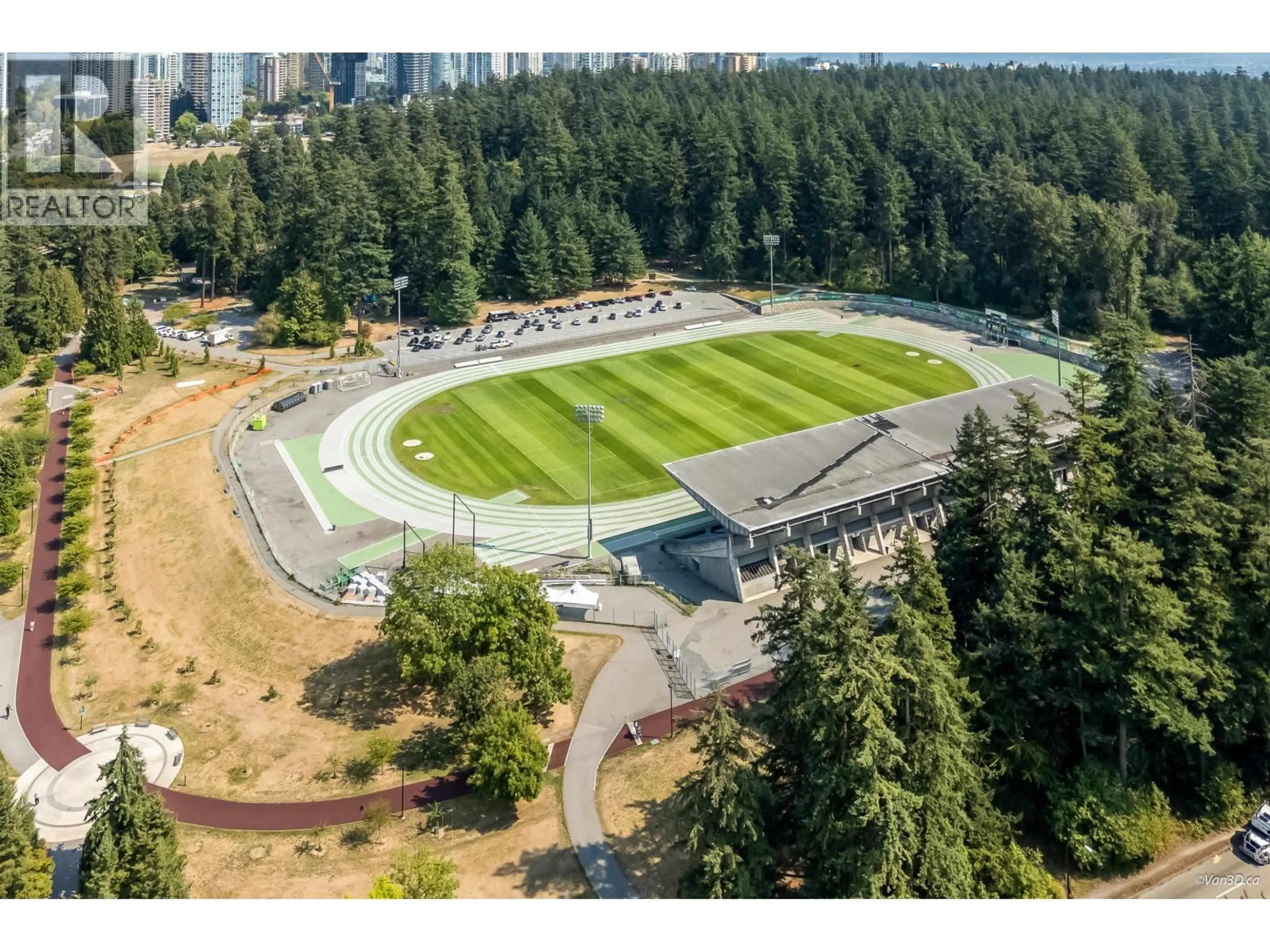 A pic from outside/outdoor area/front of a property/back of a property/a pic from drone, mountain view for 209 - 5818 LINCOLN STREET, Vancouver British Columbia V5R4P7