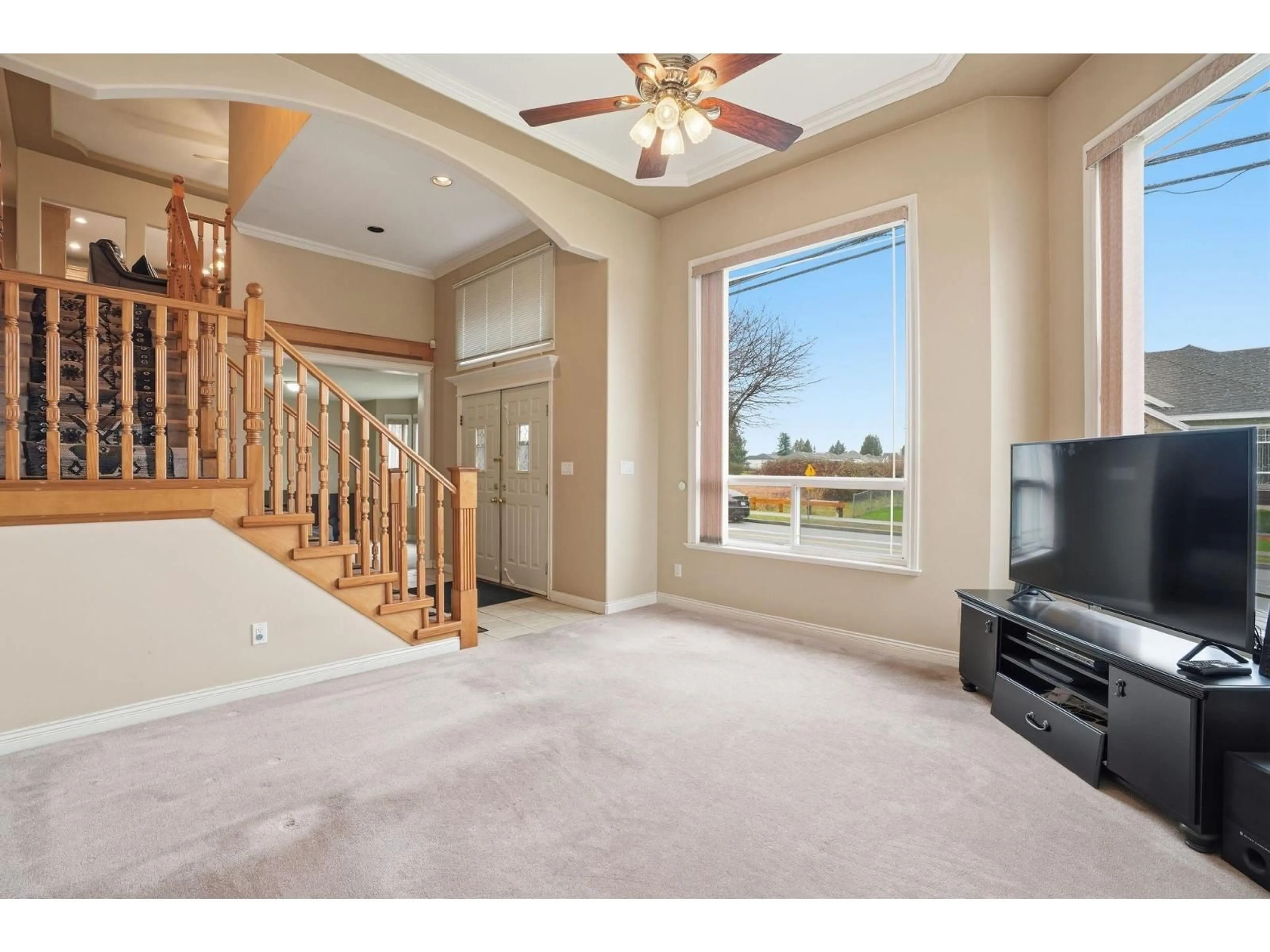 Unknown for 6593 125A STREET, Surrey British Columbia V3W6S9