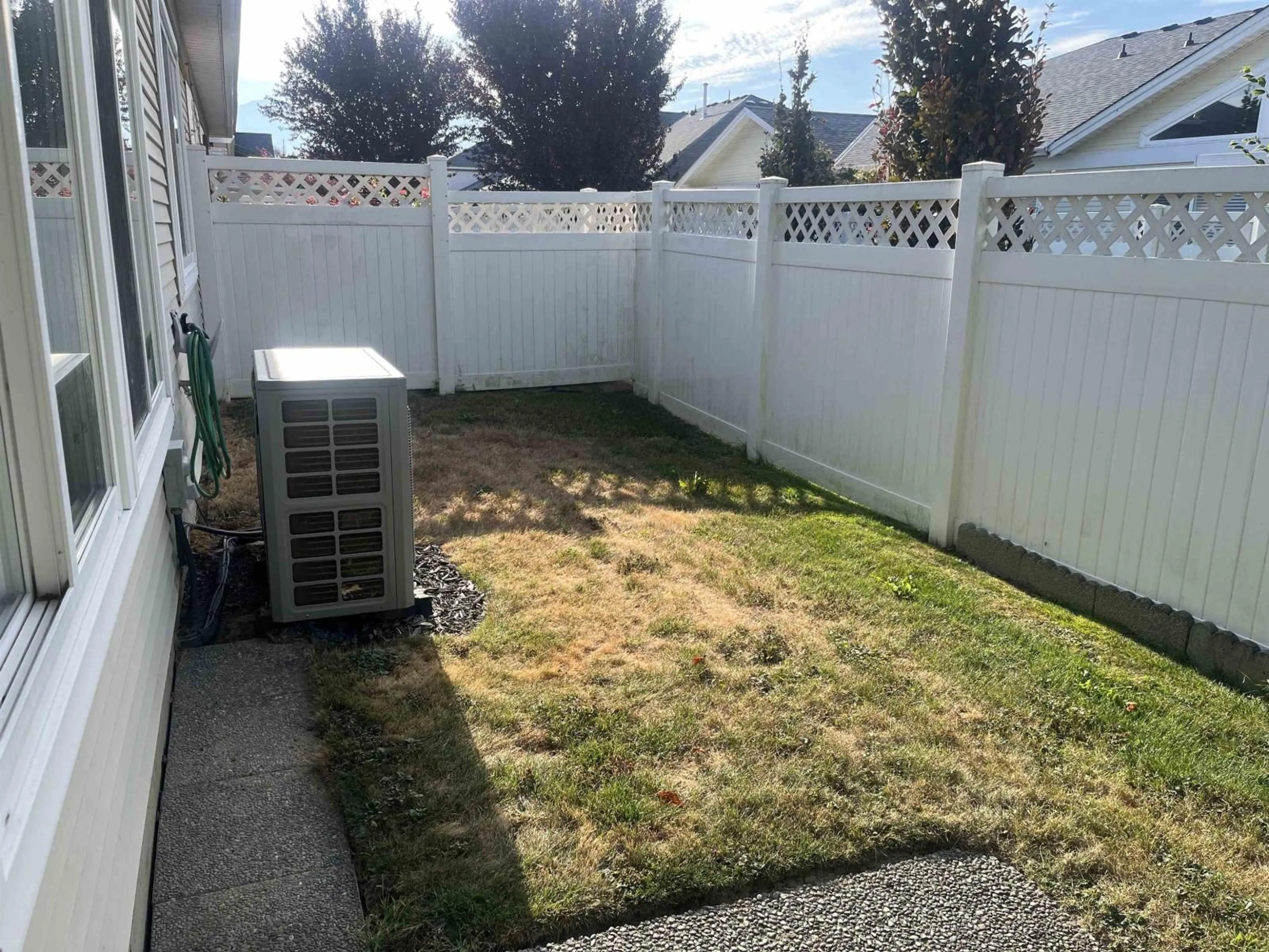 Patio, street for 216 - 8485 YOUNG ROAD, Chilliwack British Columbia V2P7Y7