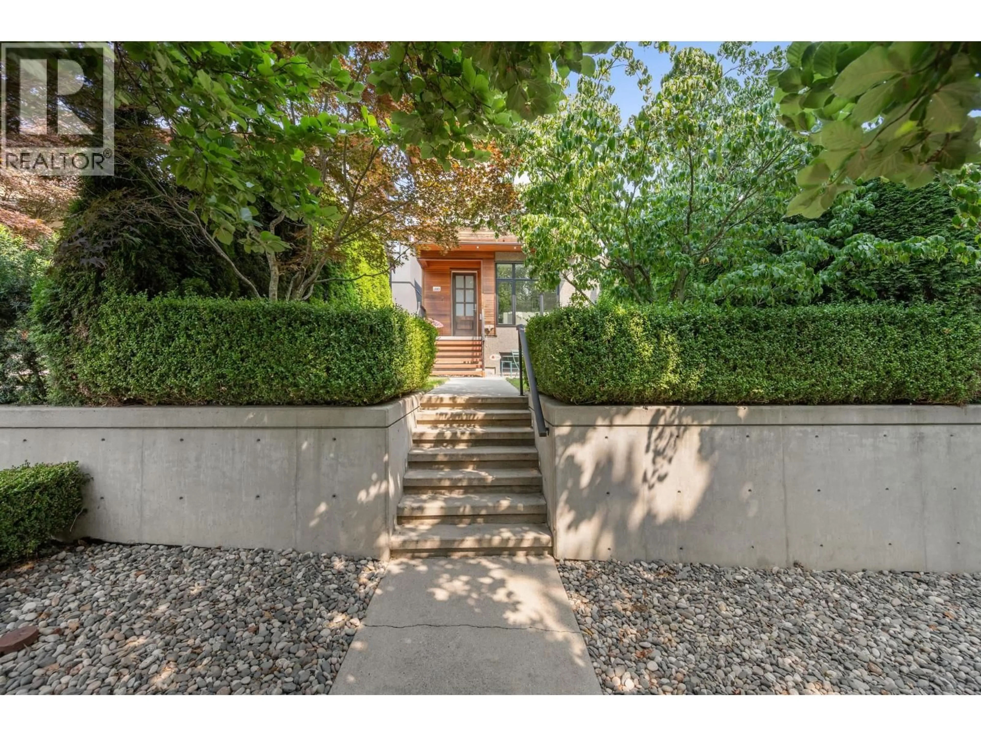 Unknown for 285 19TH AVENUE, Vancouver British Columbia V5V1J3