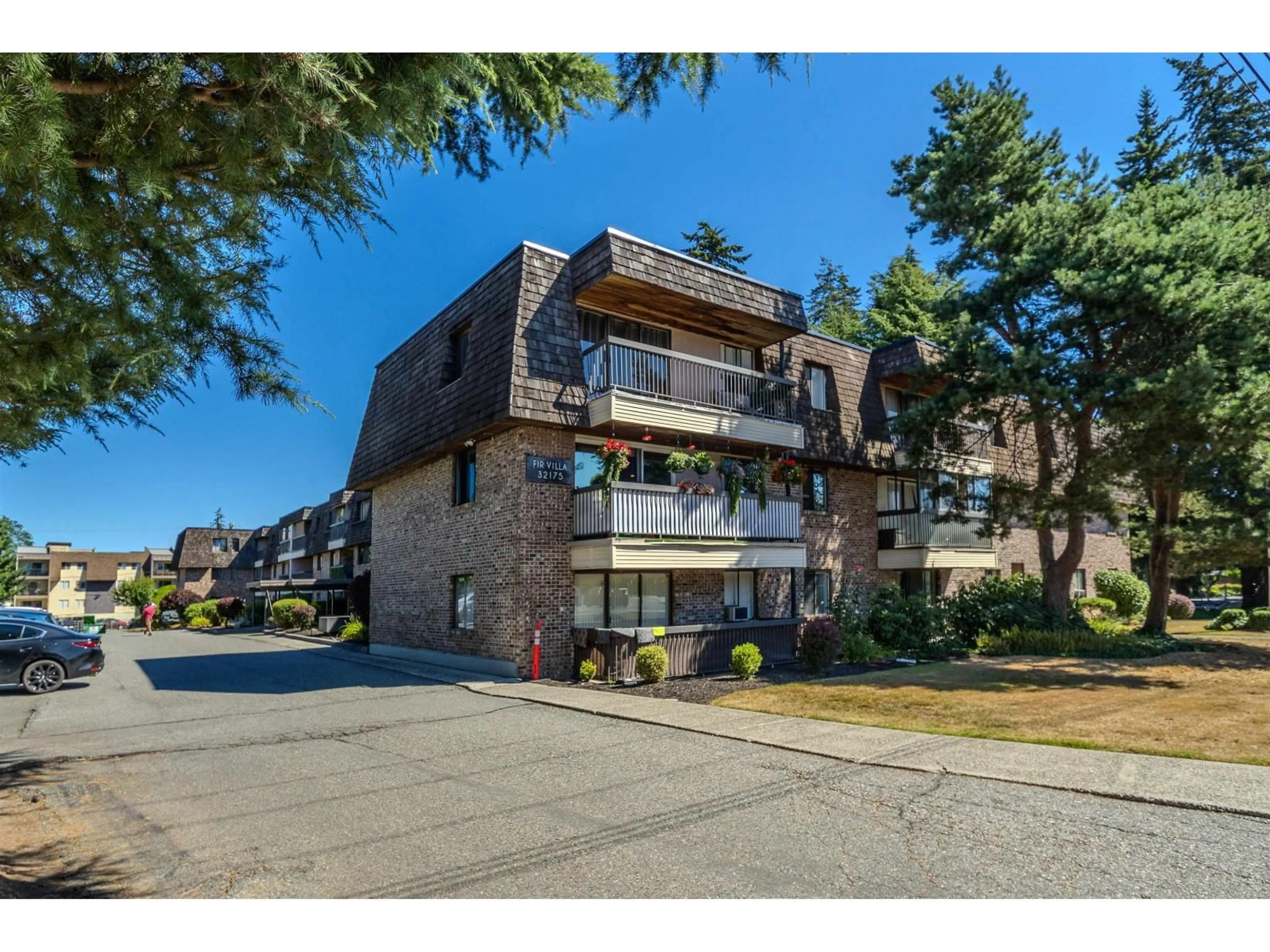 Unknown for 317 - 32175 OLD YALE ROAD, Abbotsford British Columbia V2T2C8