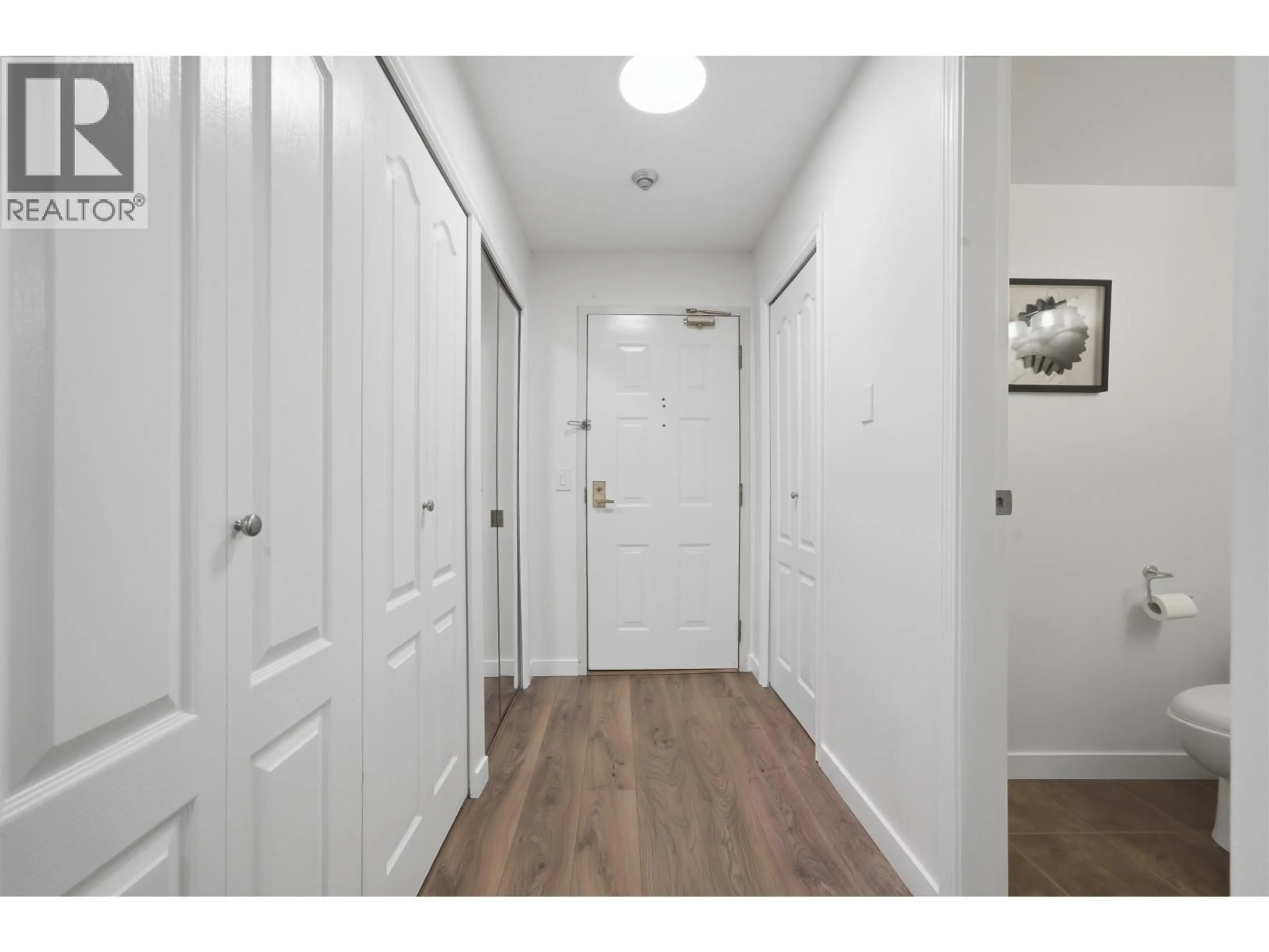 Indoor entryway for 114 - 7580 MINORU BOULEVARD, Richmond British Columbia V6Y1Z5