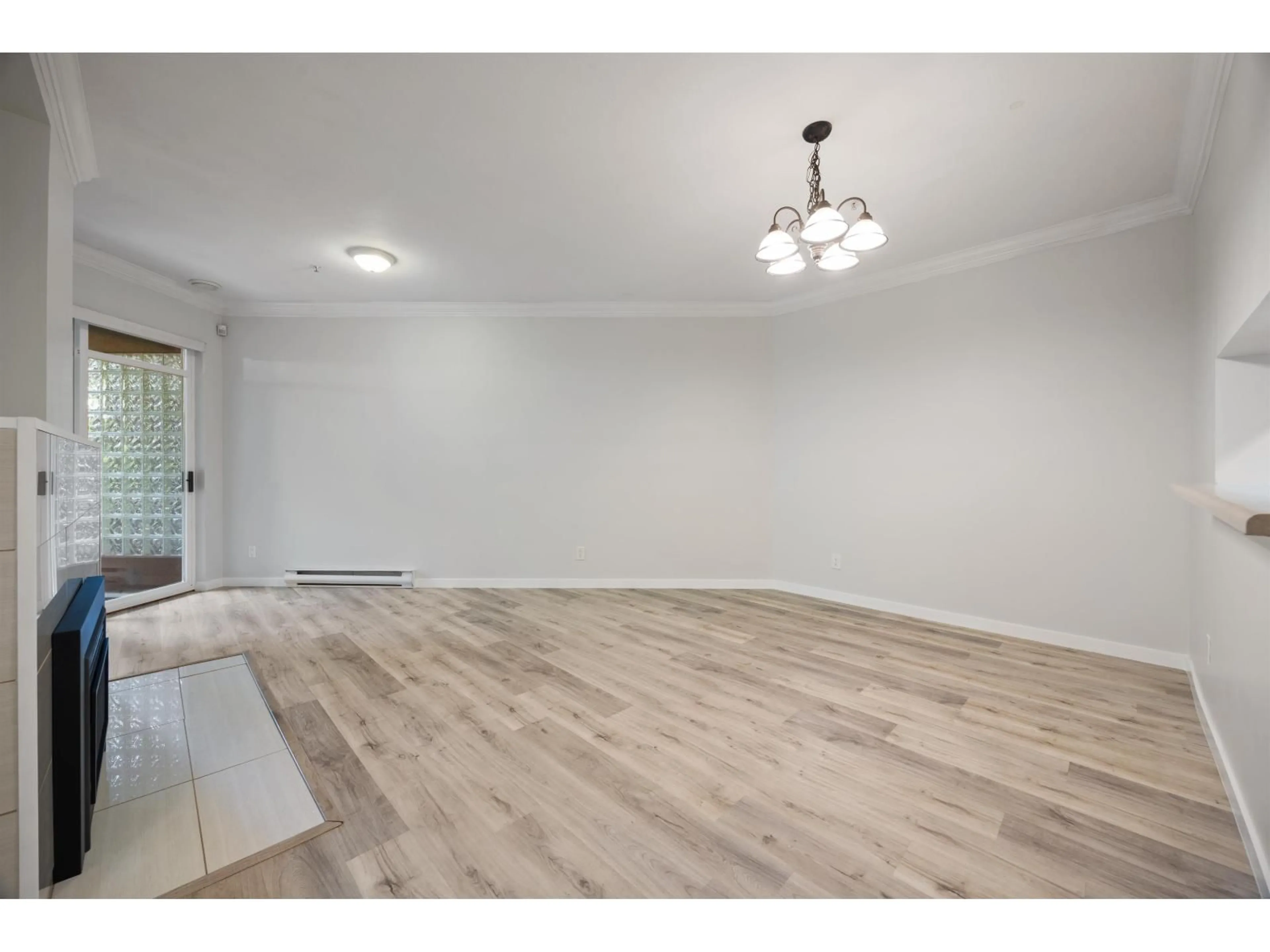 A pic of a room for 117 - 20259 MICHAUD CRESCENT, Langley British Columbia V3A8L1