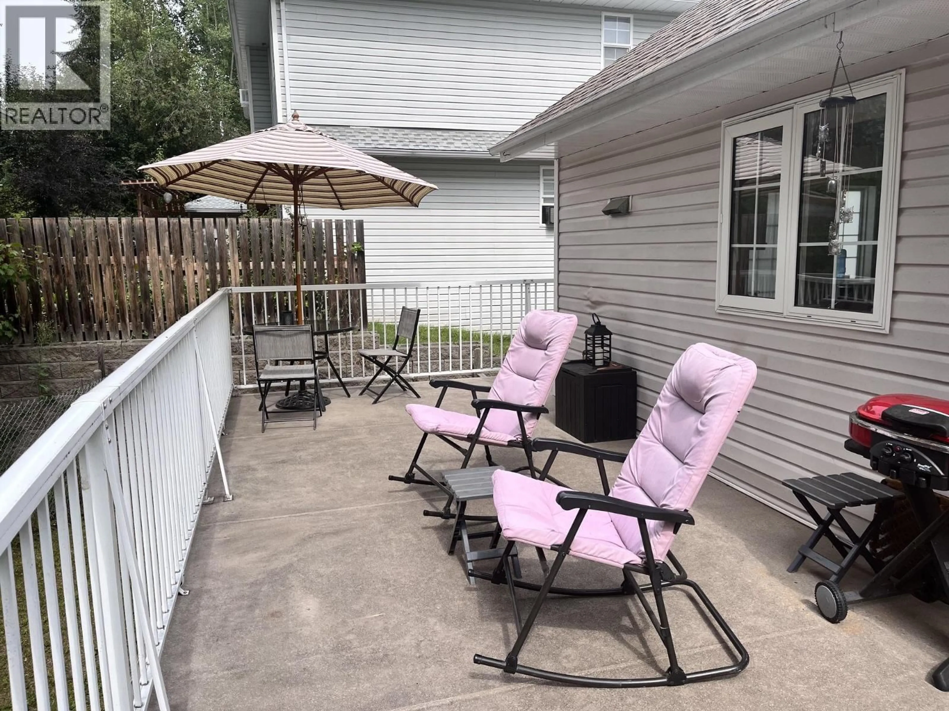 Patio, unknown for 421 DAWSON STREET, Quesnel British Columbia V2J5A4