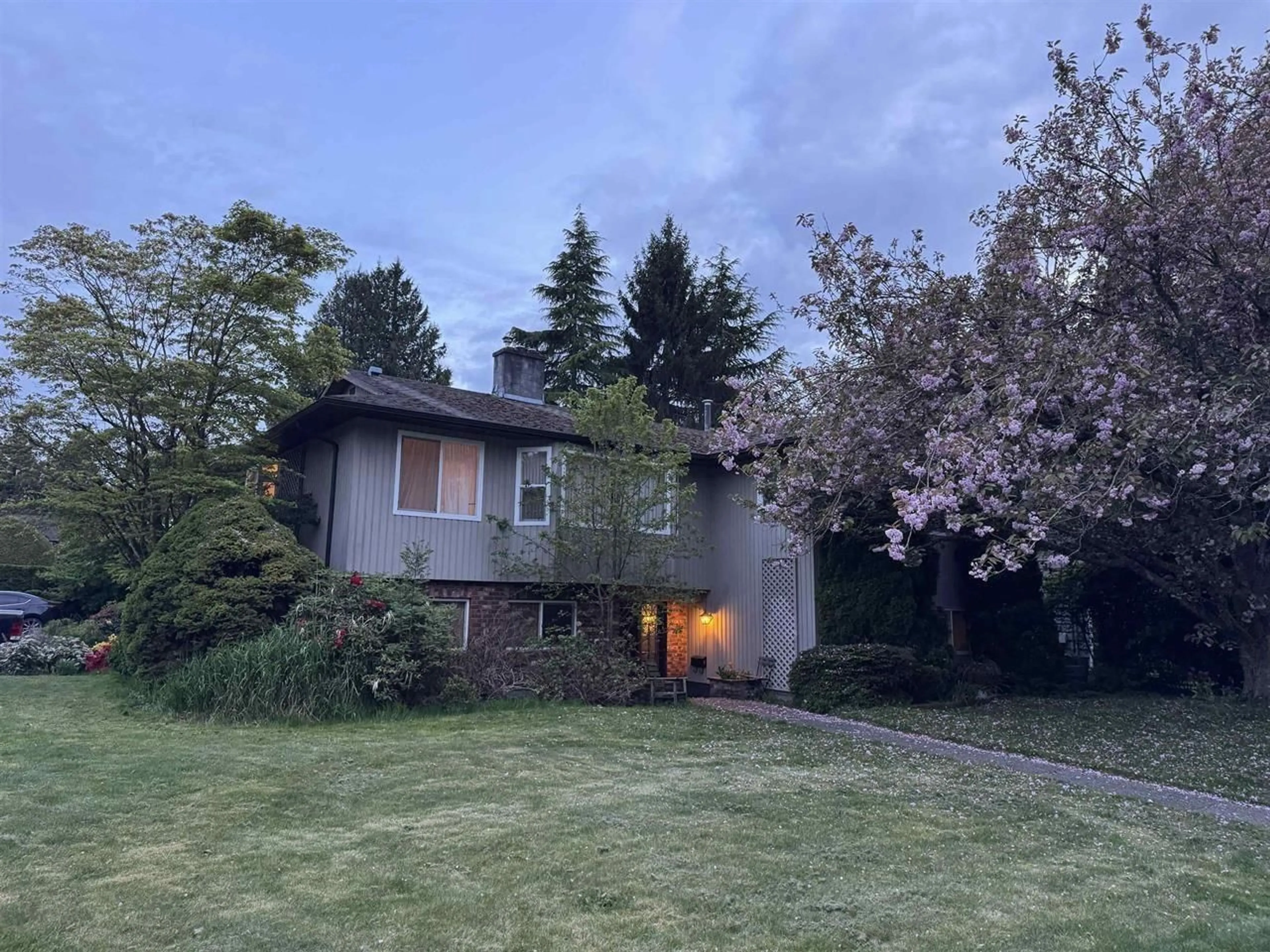 A pic from outside/outdoor area/front of a property/back of a property/a pic from drone, street for 12690 26 AVENUE, Surrey British Columbia V4A5R7
