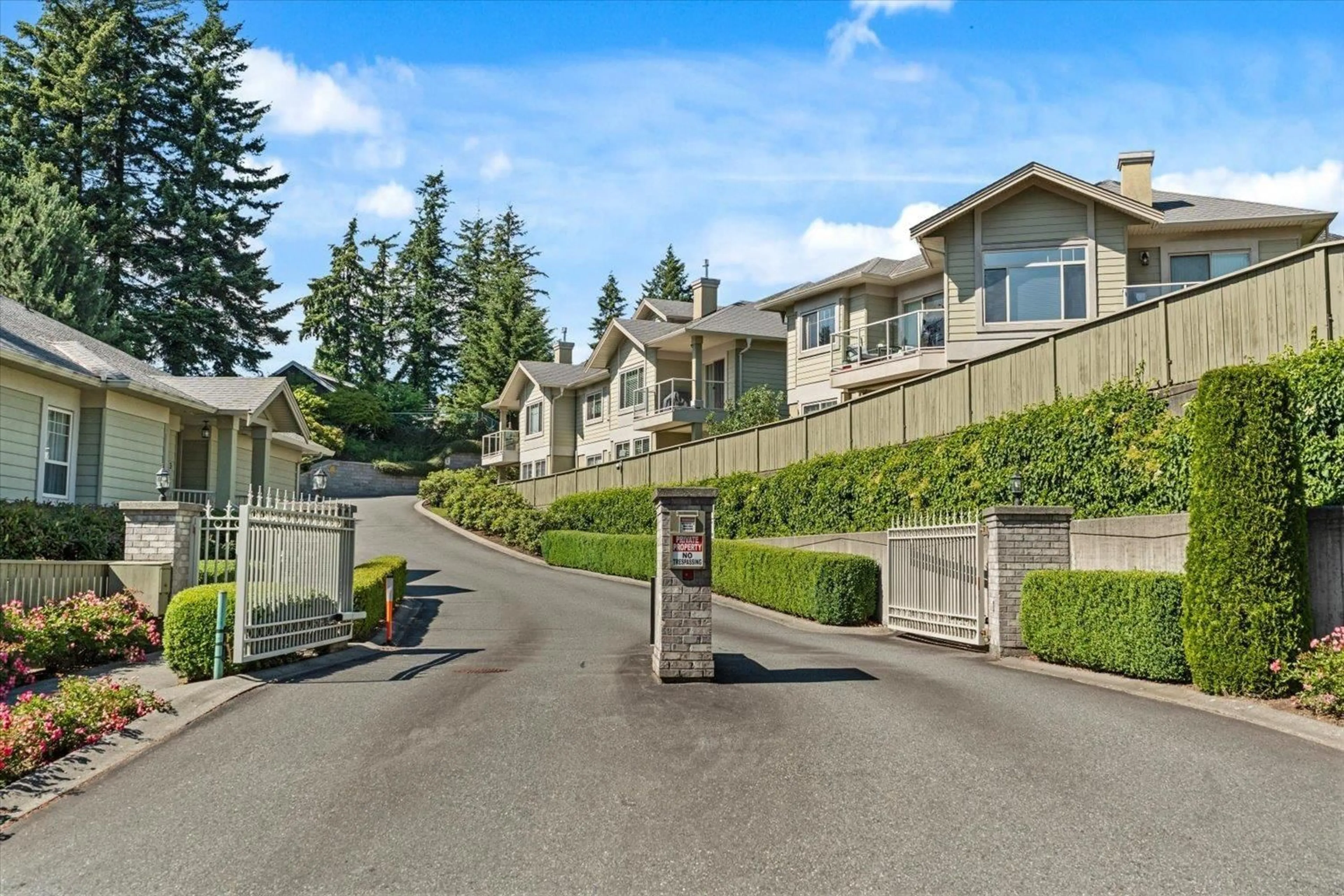 A pic from outside/outdoor area/front of a property/back of a property/a pic from drone, mountain view for 14 - 34159 FRASER STREET, Abbotsford British Columbia V2S8P2