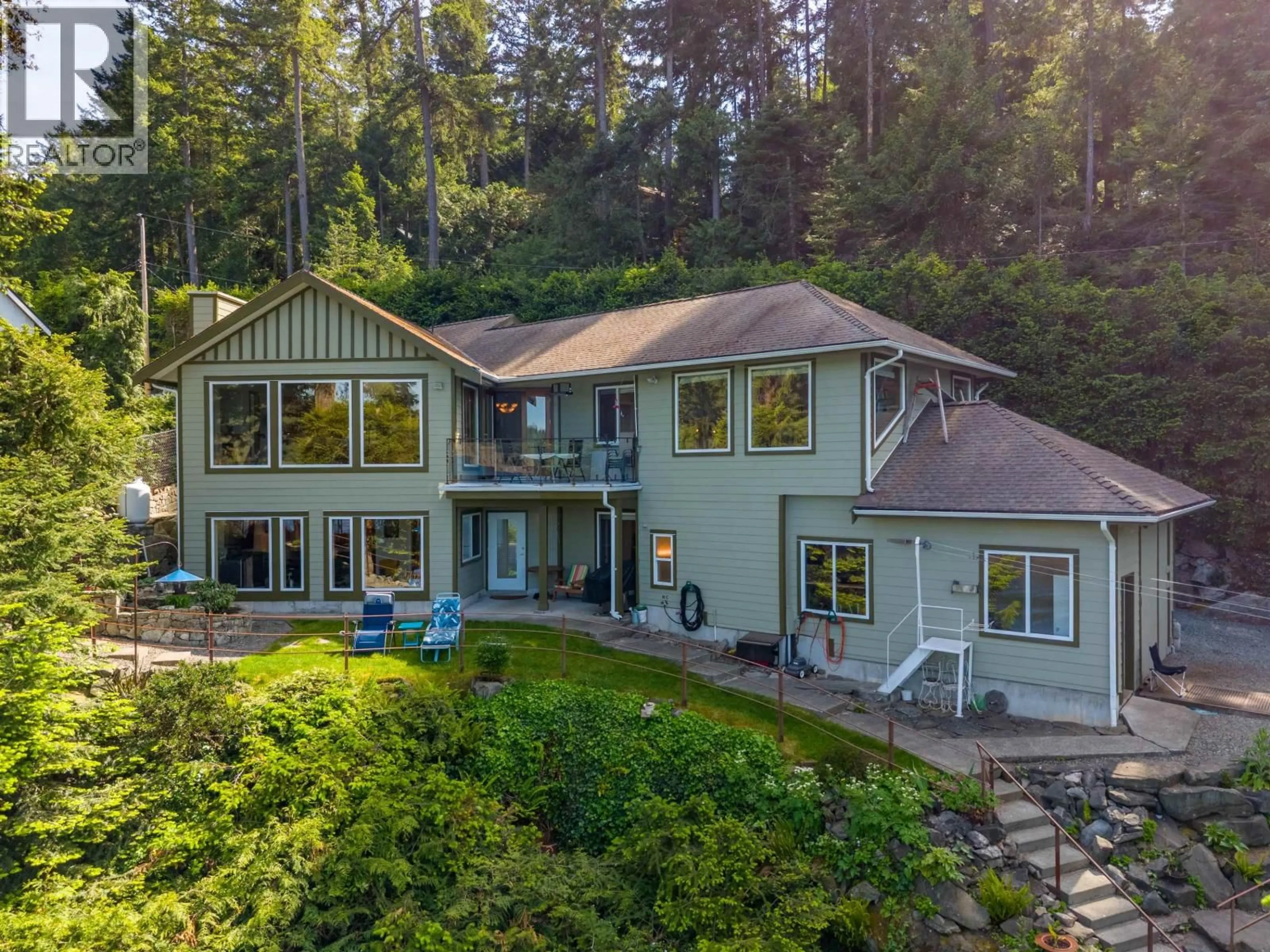 A pic from outside/outdoor area/front of a property/back of a property/a pic from drone, unknown for 1602 CHART DRIVE, Pender Island British Columbia V0N2M2