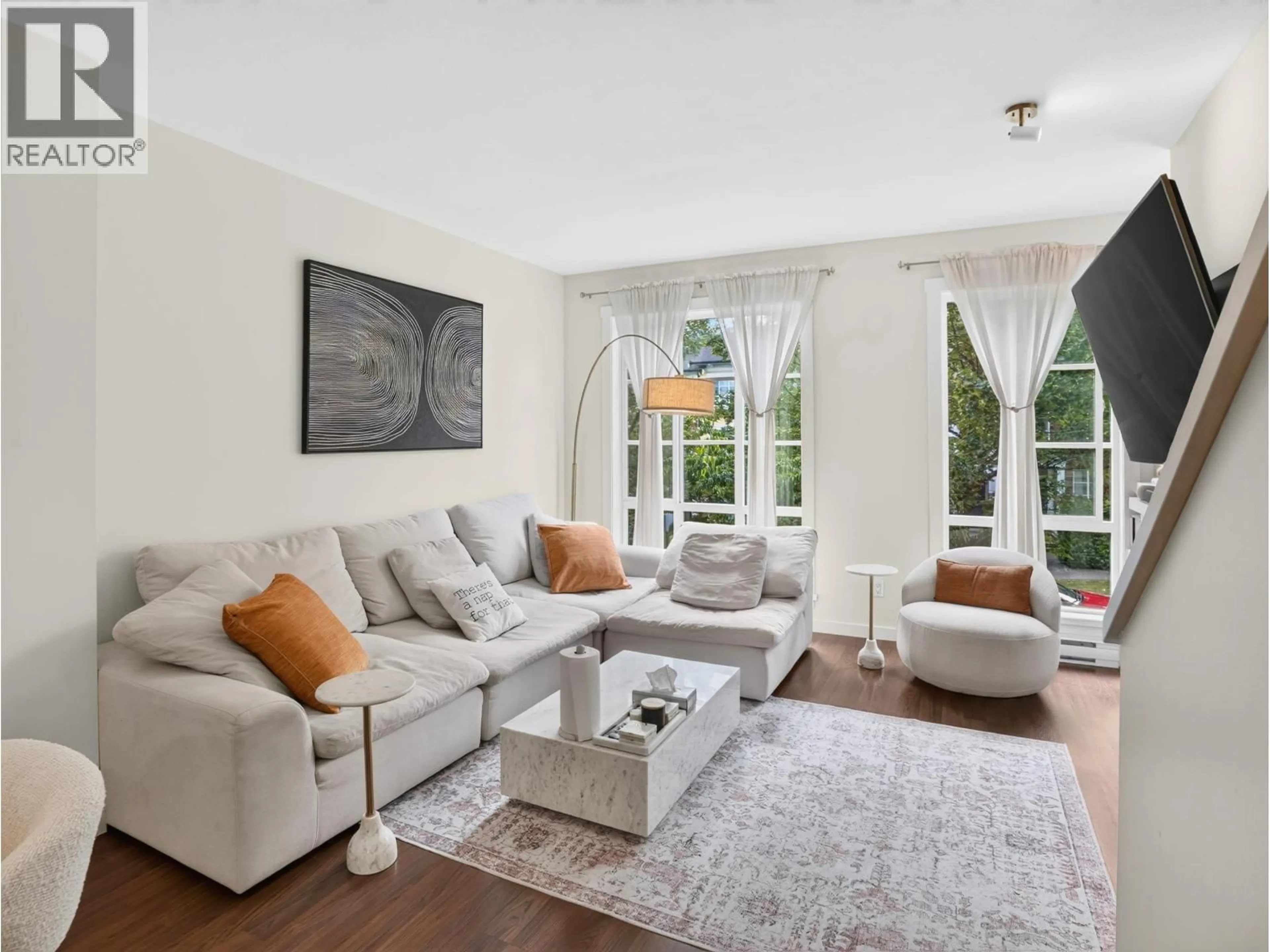 Living room with furniture, unknown for 15 - 1245 HOLTBY STREET, Coquitlam British Columbia V3B0E6