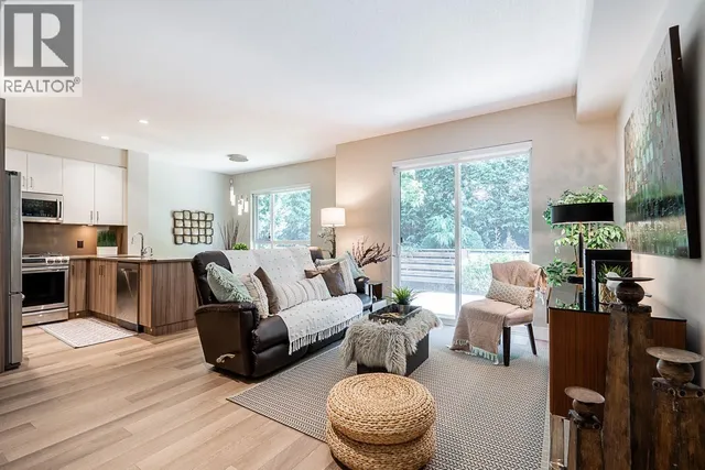 20 - 8288 NO.1 ROAD, Richmond 3