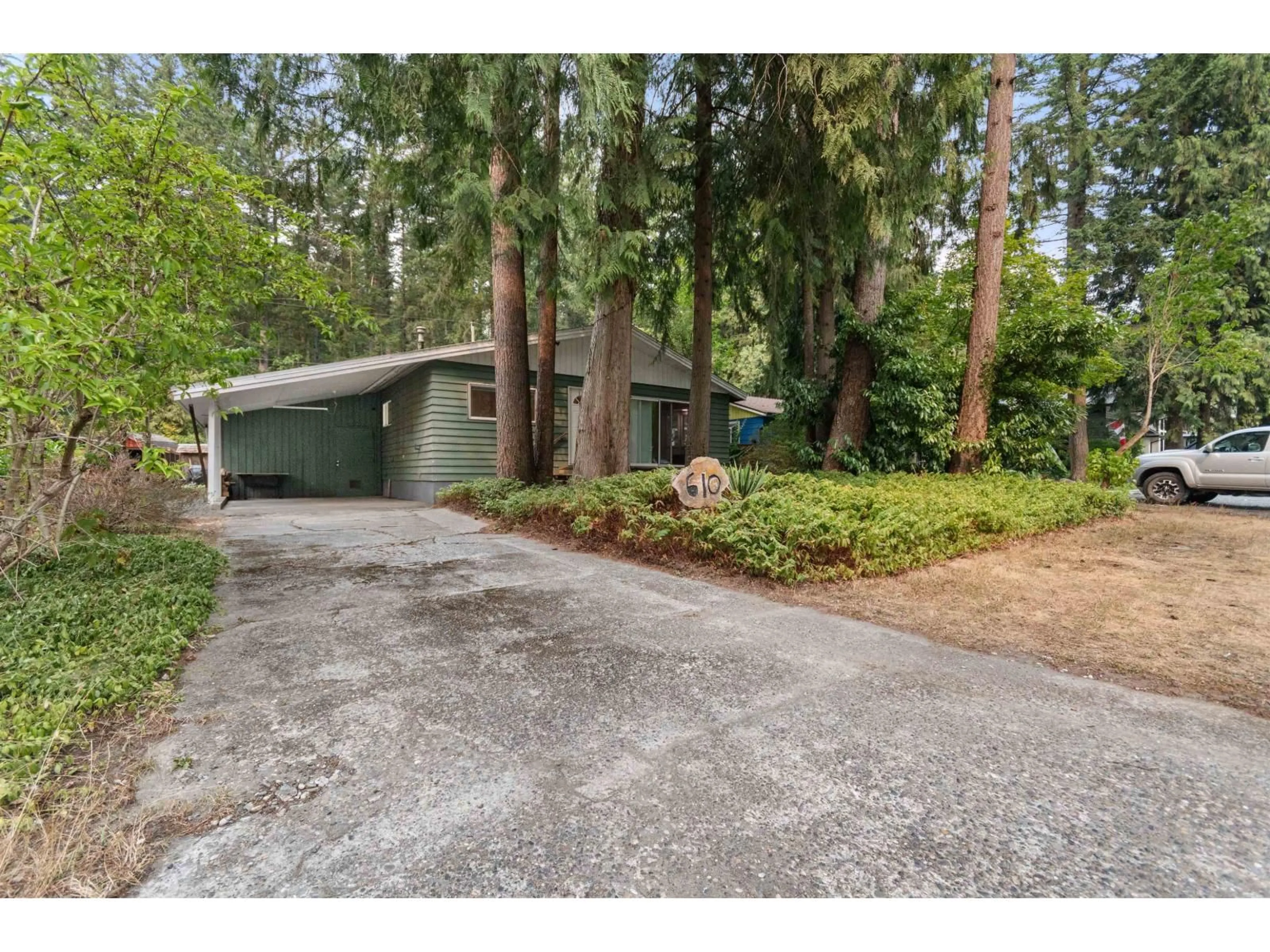 Unknown for 610 MOUNTAIN VIEW ROAD, Cultus Lake British Columbia V2R4Z5