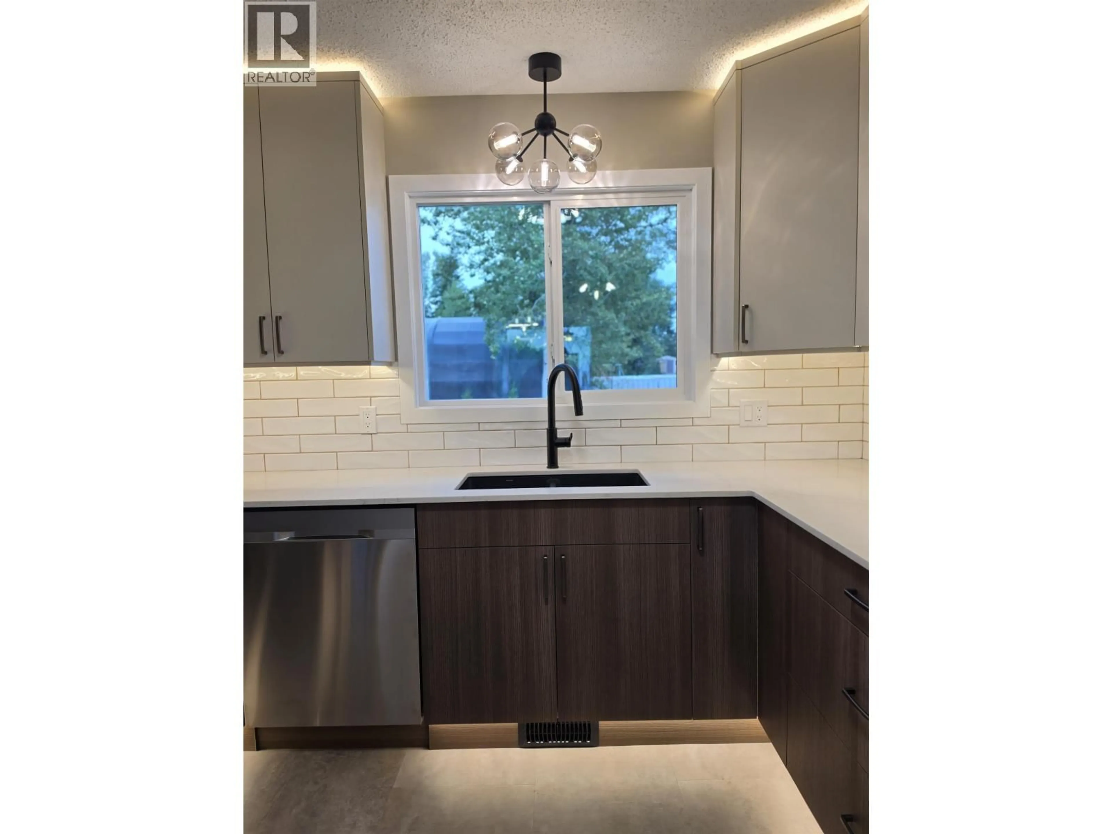 Open concept kitchen, unknown for 6900 ALDEEN ROAD, Prince George British Columbia V2N5P8