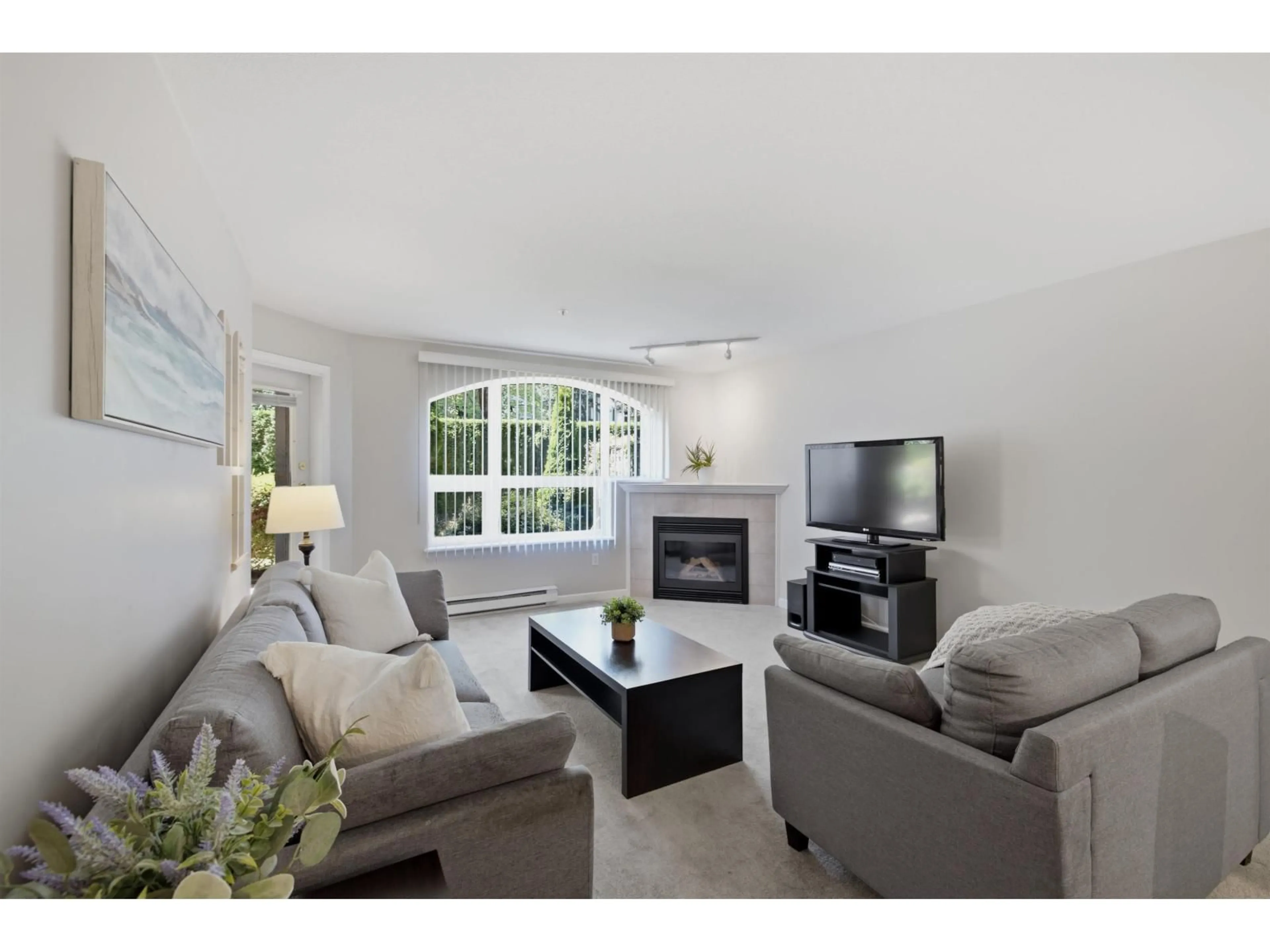 Living room with furniture, unknown for 113 - 1588 BEST STREET, White Rock British Columbia V4B4G1