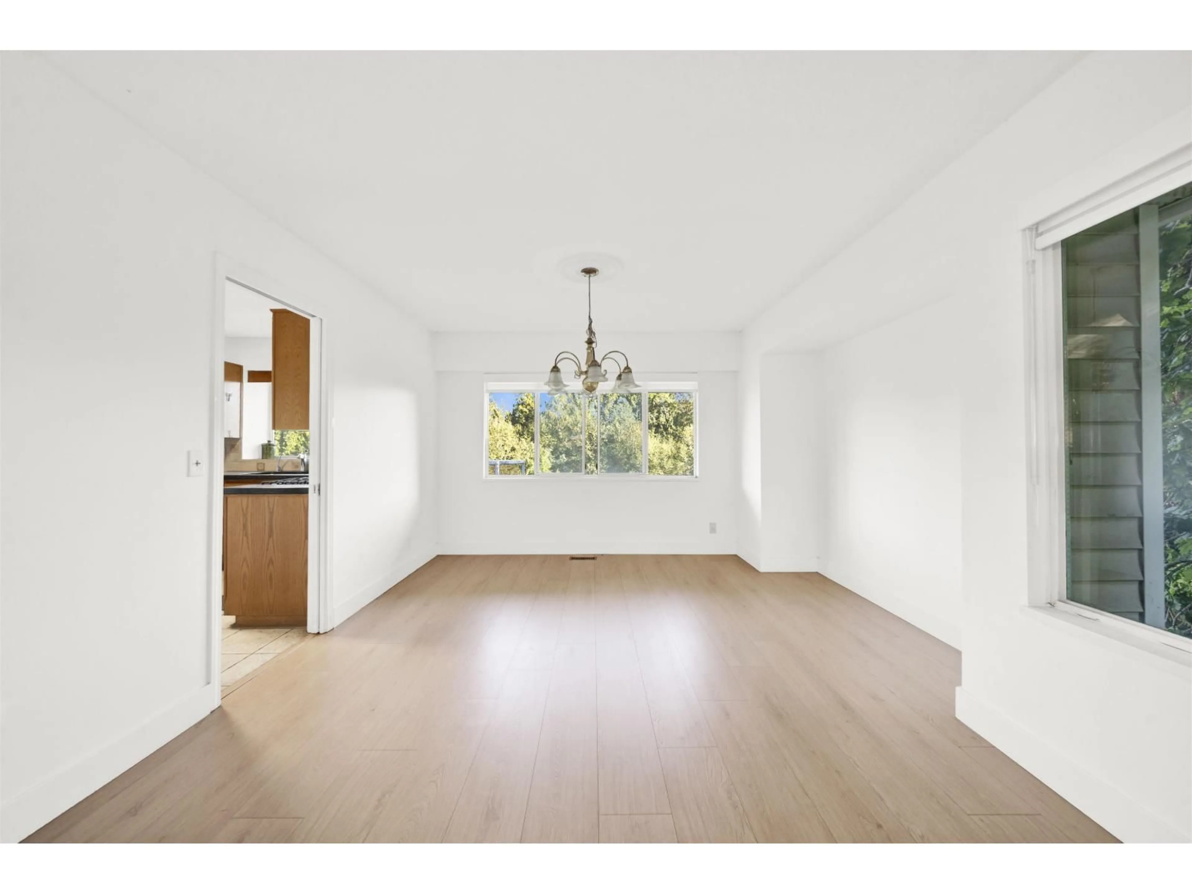 Unknown for 13178 COULTHARD ROAD, Surrey British Columbia V3X3E6