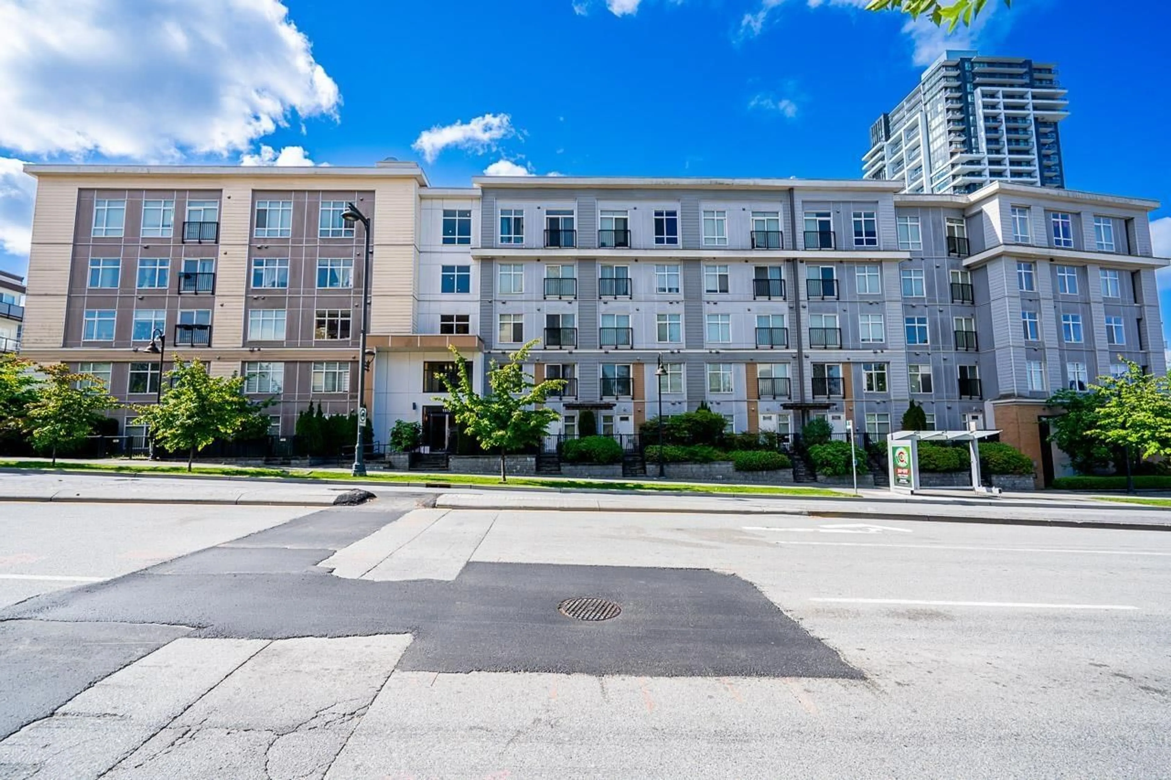 Patio, street for 103 - 13728 108 AVENUE, Surrey British Columbia V3T0G2