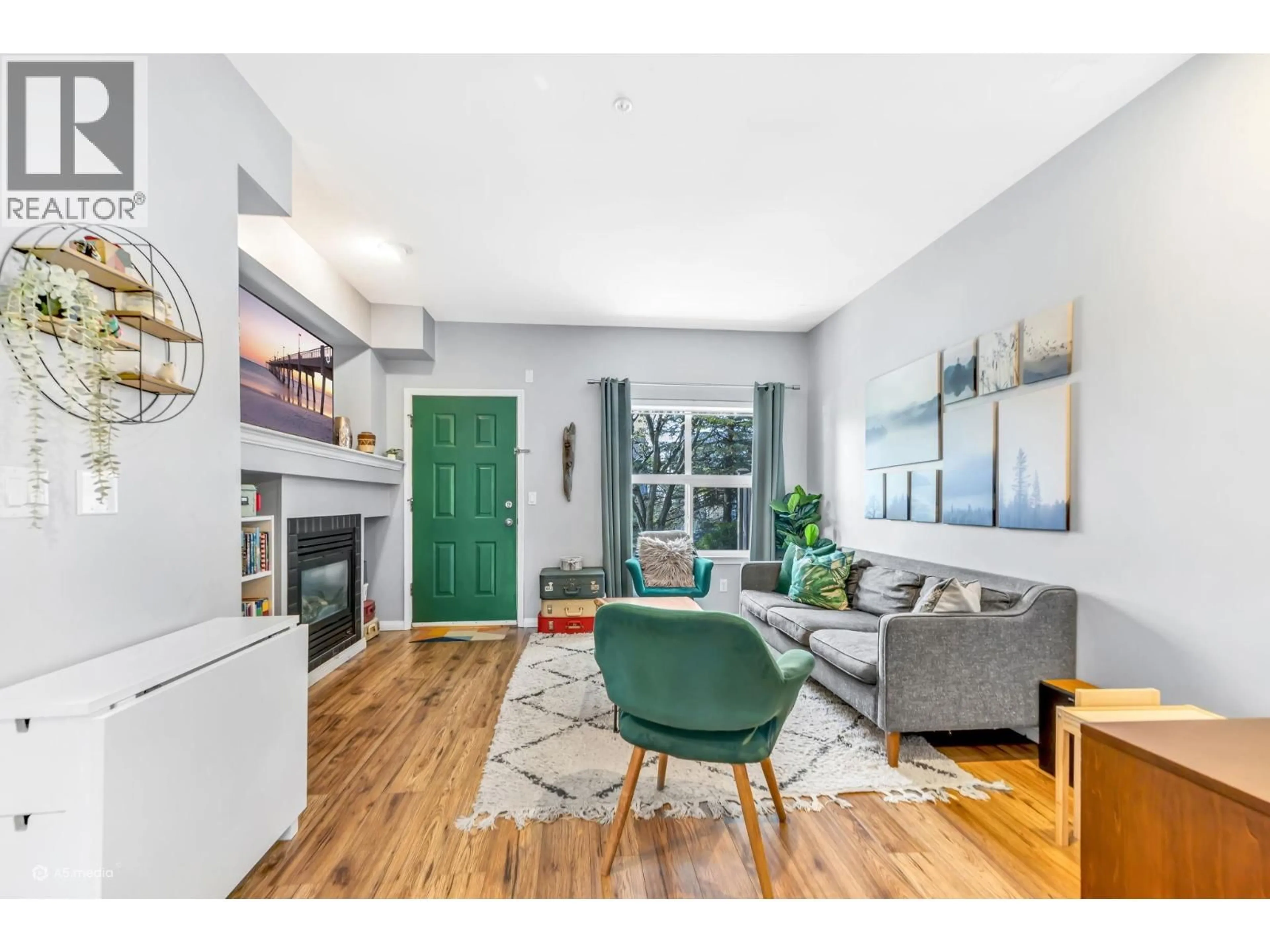 Living room with furniture, unknown for 62 - 1055 RIVERWOOD GATE, Port Coquitlam British Columbia V3B8C3