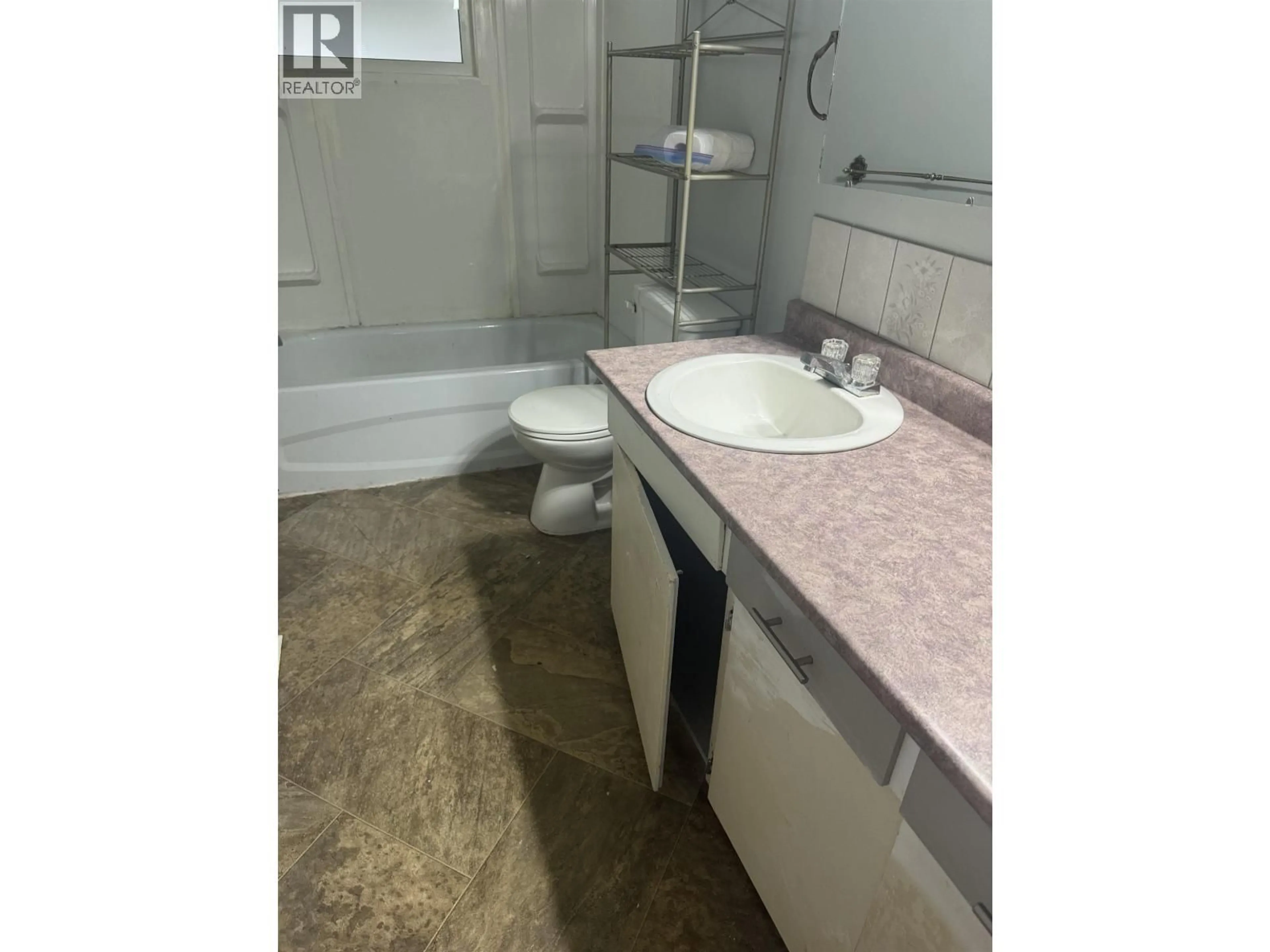 A pic of a room for 20 KERRY CRESCENT, Mackenzie British Columbia V0J2C0