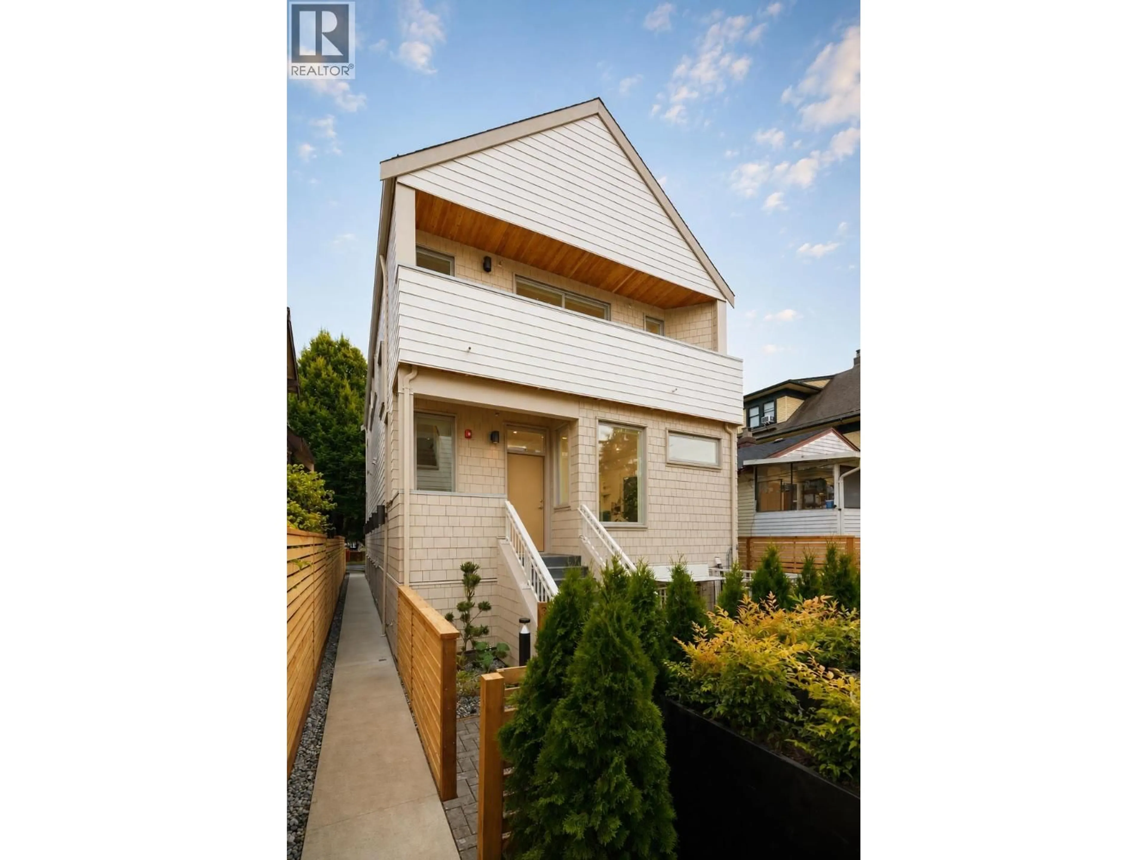 Unknown for 3 - 595 49TH AVENUE, Vancouver British Columbia V5W2H1