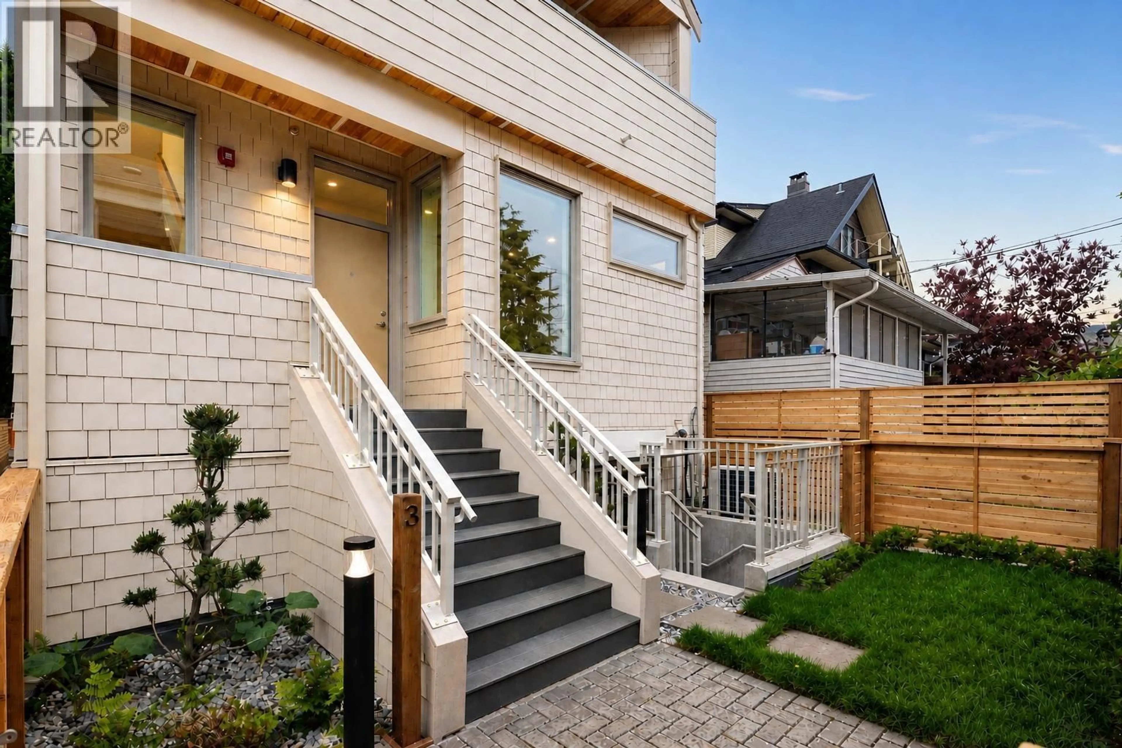 Home with brick exterior material, street for 3 - 595 49TH AVENUE, Vancouver British Columbia V5W2H1