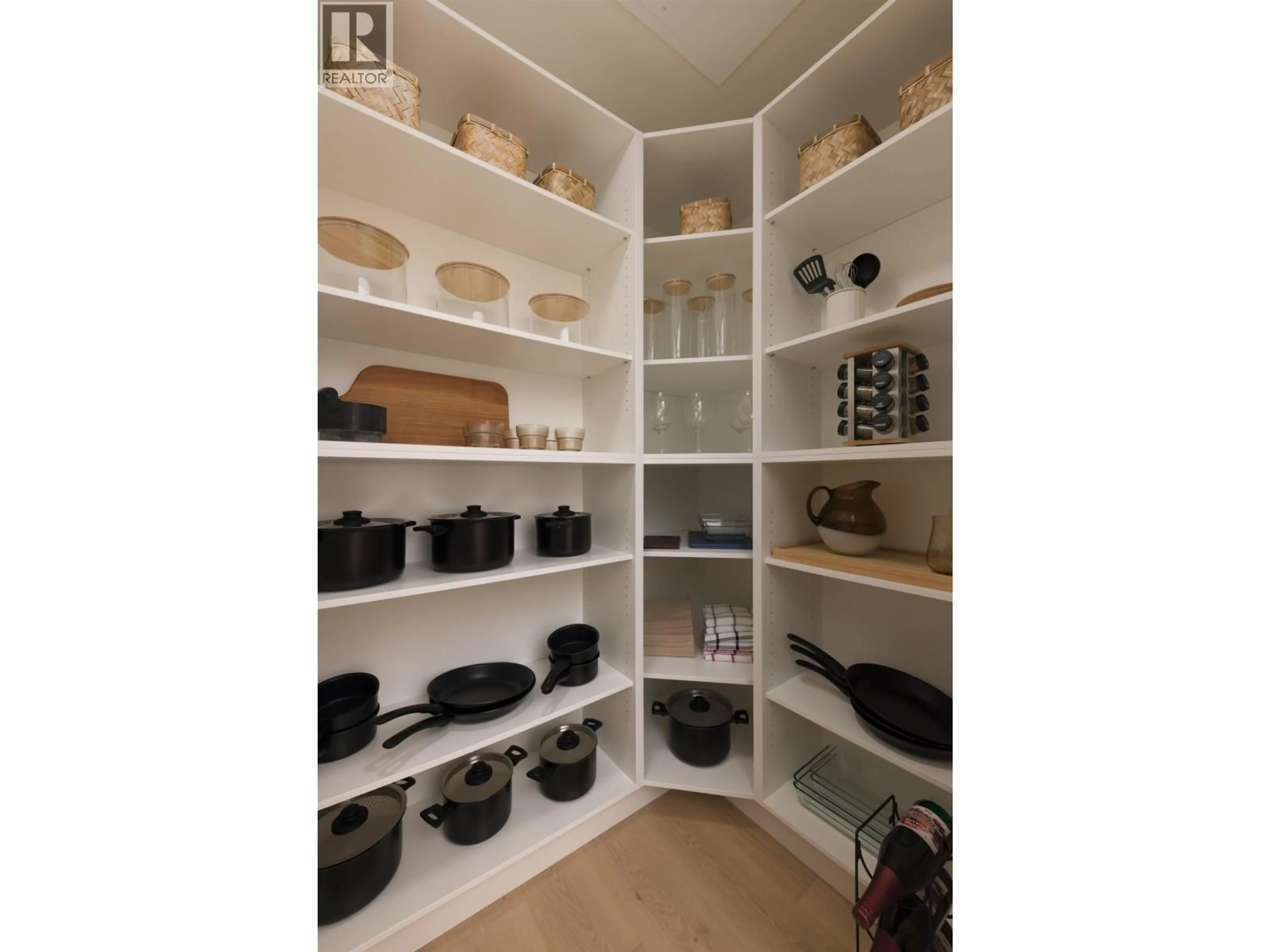 Storage room or clothes room or walk-in closet for 3 - 595 49TH AVENUE, Vancouver British Columbia V5W2H1