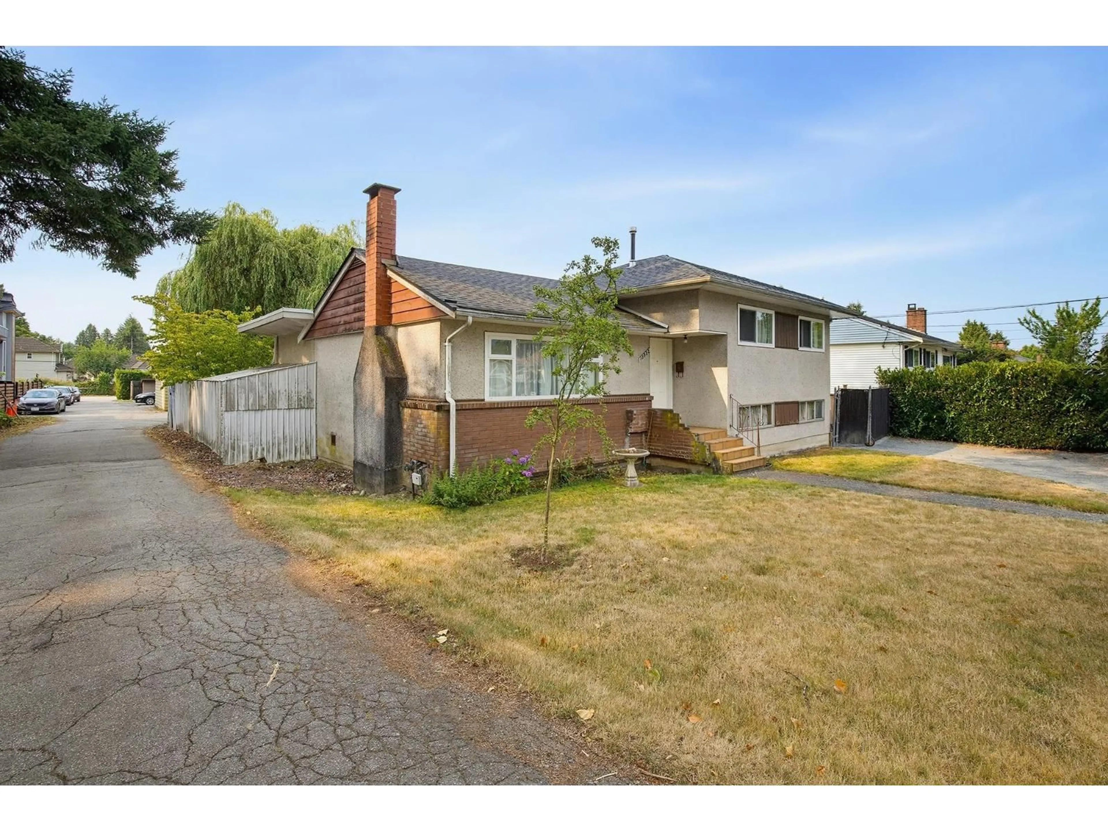 Unknown for 13022 101 AVENUE, Surrey British Columbia V3T1L1