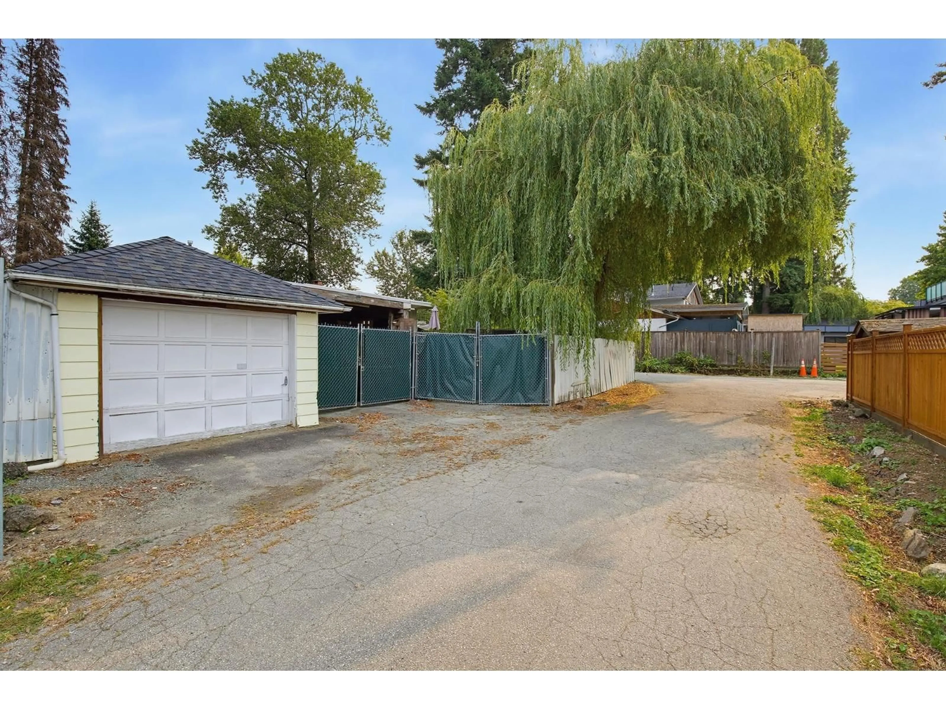 Unknown for 13022 101 AVENUE, Surrey British Columbia V3T1L1
