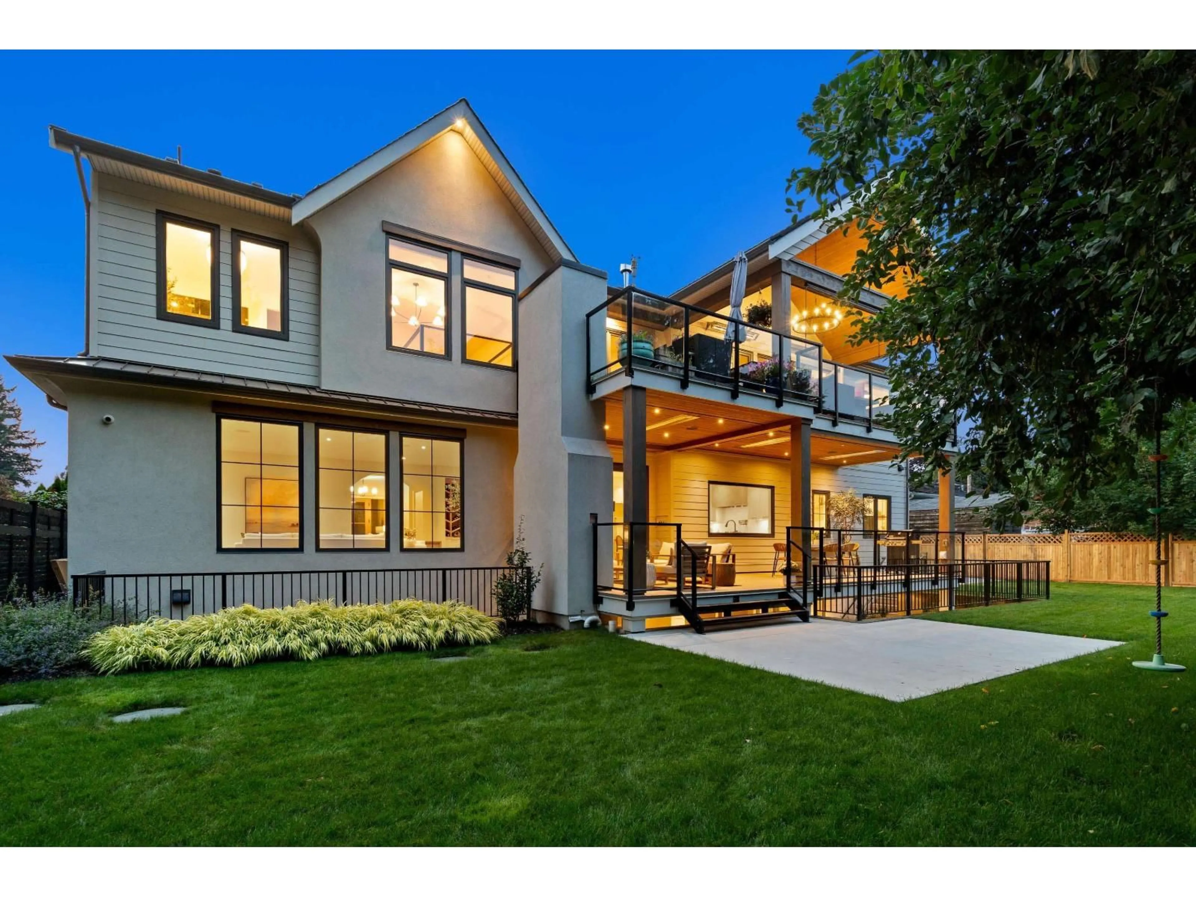 Home with brick exterior material, mountain view for 8984 MAJOR STREET, Langley British Columbia V1M2S6