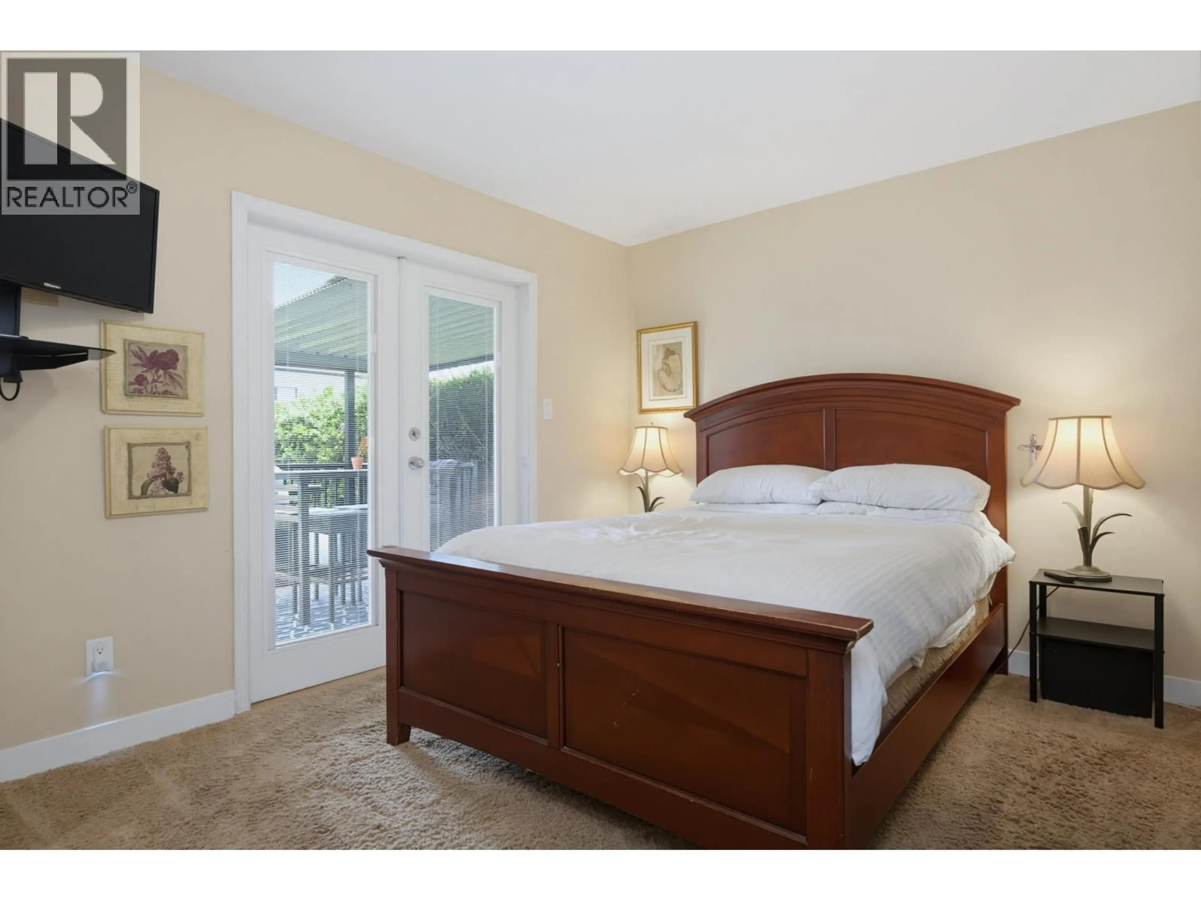 Bedroom with bed, unknown for 942 PORTER STREET, Coquitlam British Columbia V3J5C2